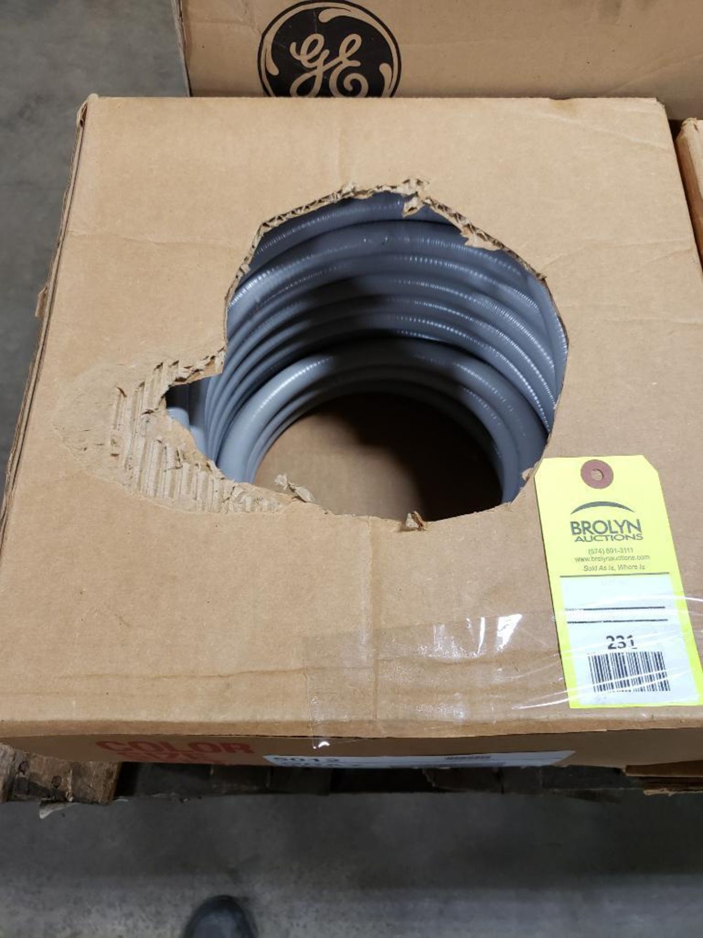 The International Metal Hose Co. 5012 1/2", 100', UALT Gray conduit tube
