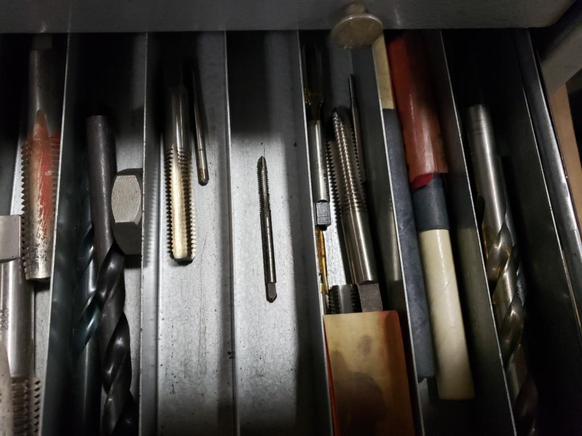 Tap, reamer, drill 4-drawer storage cabinet. - Image 9 of 15