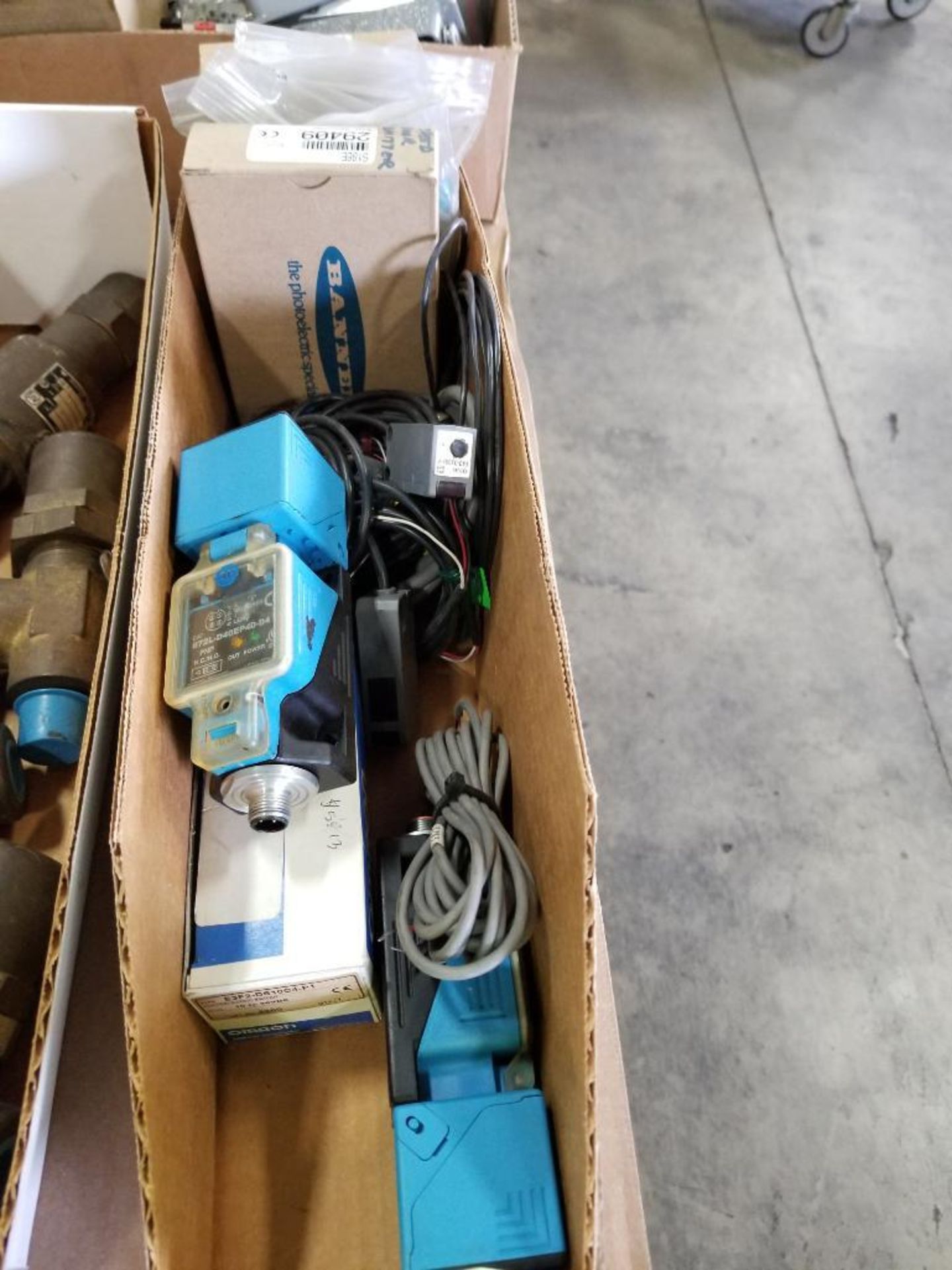 Assorted electrical as pictured. Most appears new.