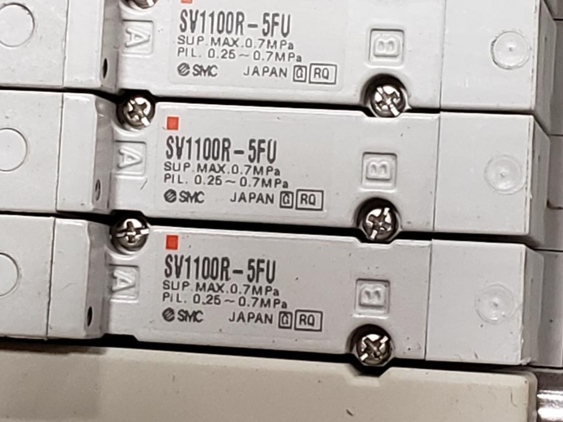 Qty 2 - SMC SV1100R-5FU Valve Rack. - Image 5 of 5