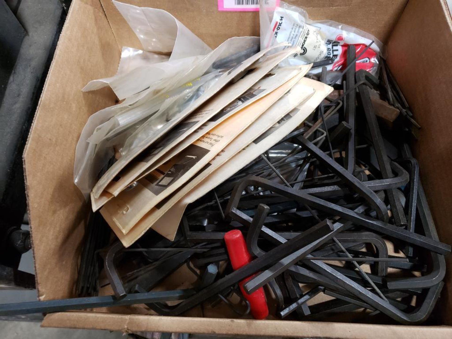 Large Qty of assorted allen wrenches. Holo-Krome and brands.