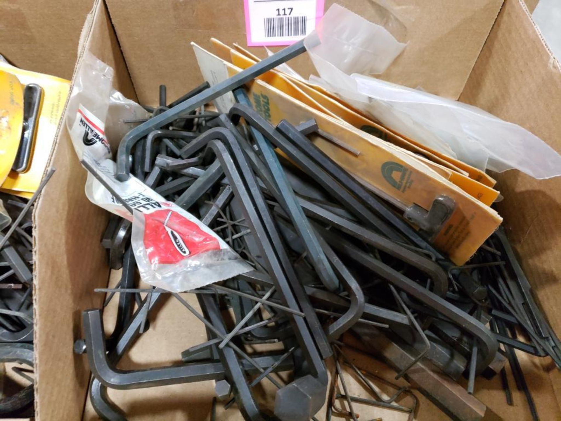 Large Qty of assorted allen wrenches. Holo-Krome and brands.