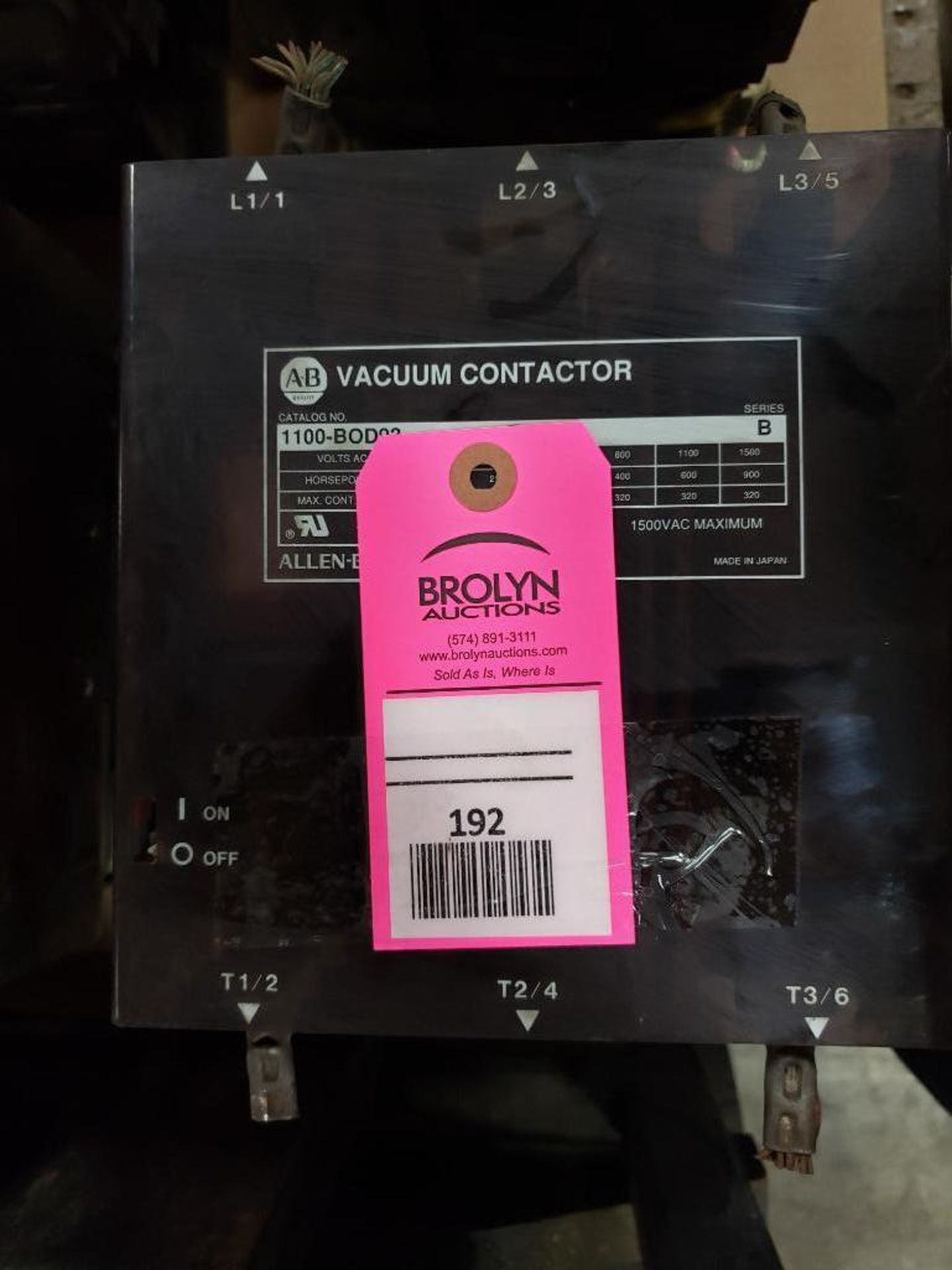 Allen Bradley vacuum contactor 1100-BOD93.