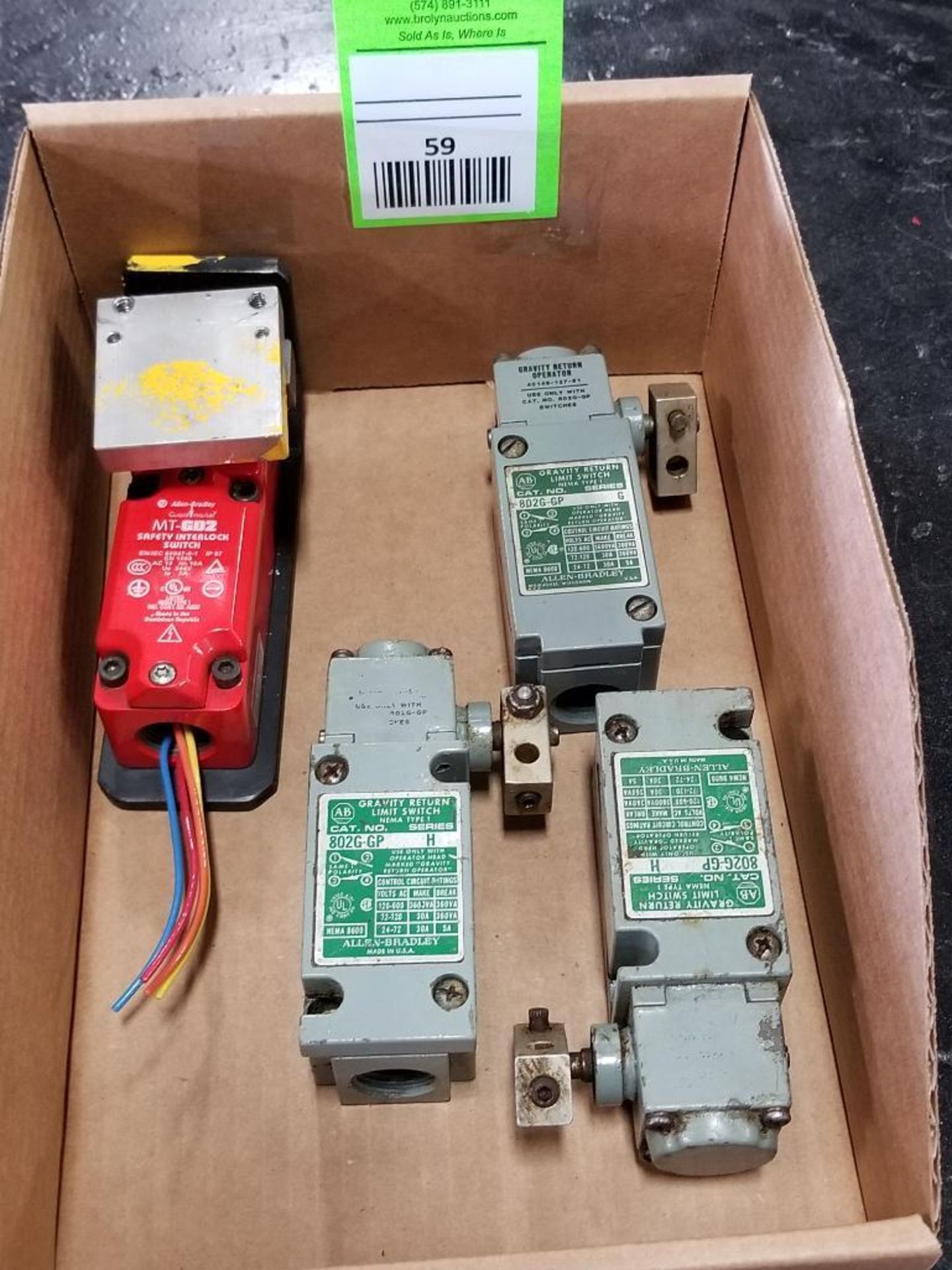 Assorted limit switches. Allen Bradley.