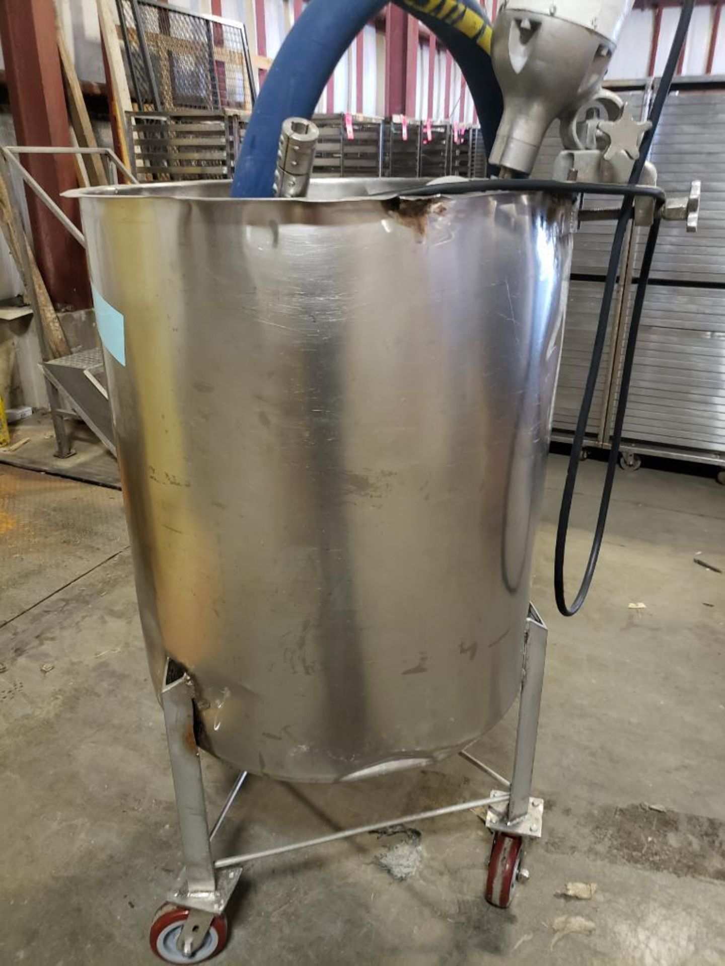 Stainless steel mixing tank with 1hp washdown mixer. - Image 8 of 9