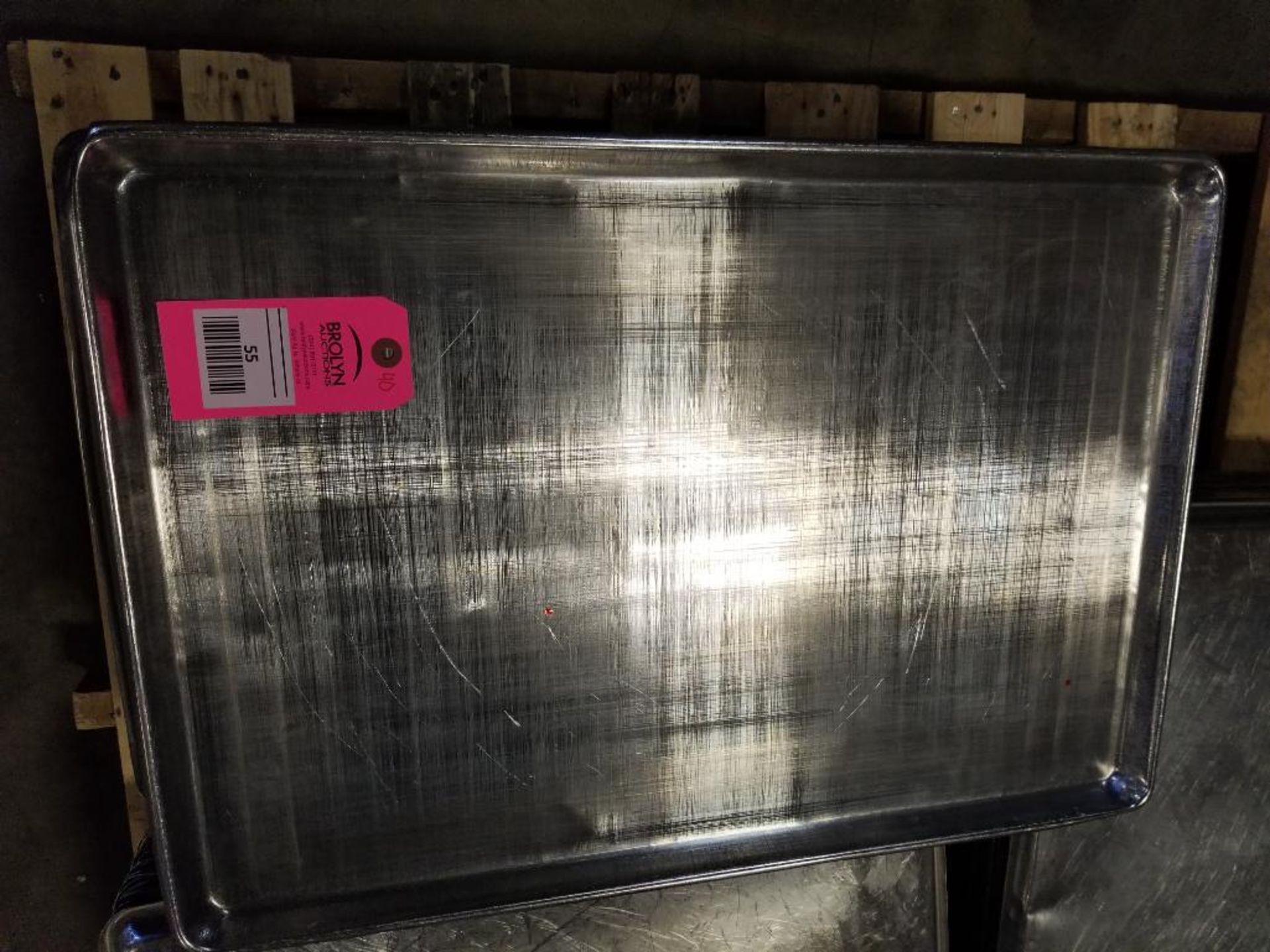 Qty 40 - Baking sheet pan. 18" W x 26" D. - Bild 2 aus 2