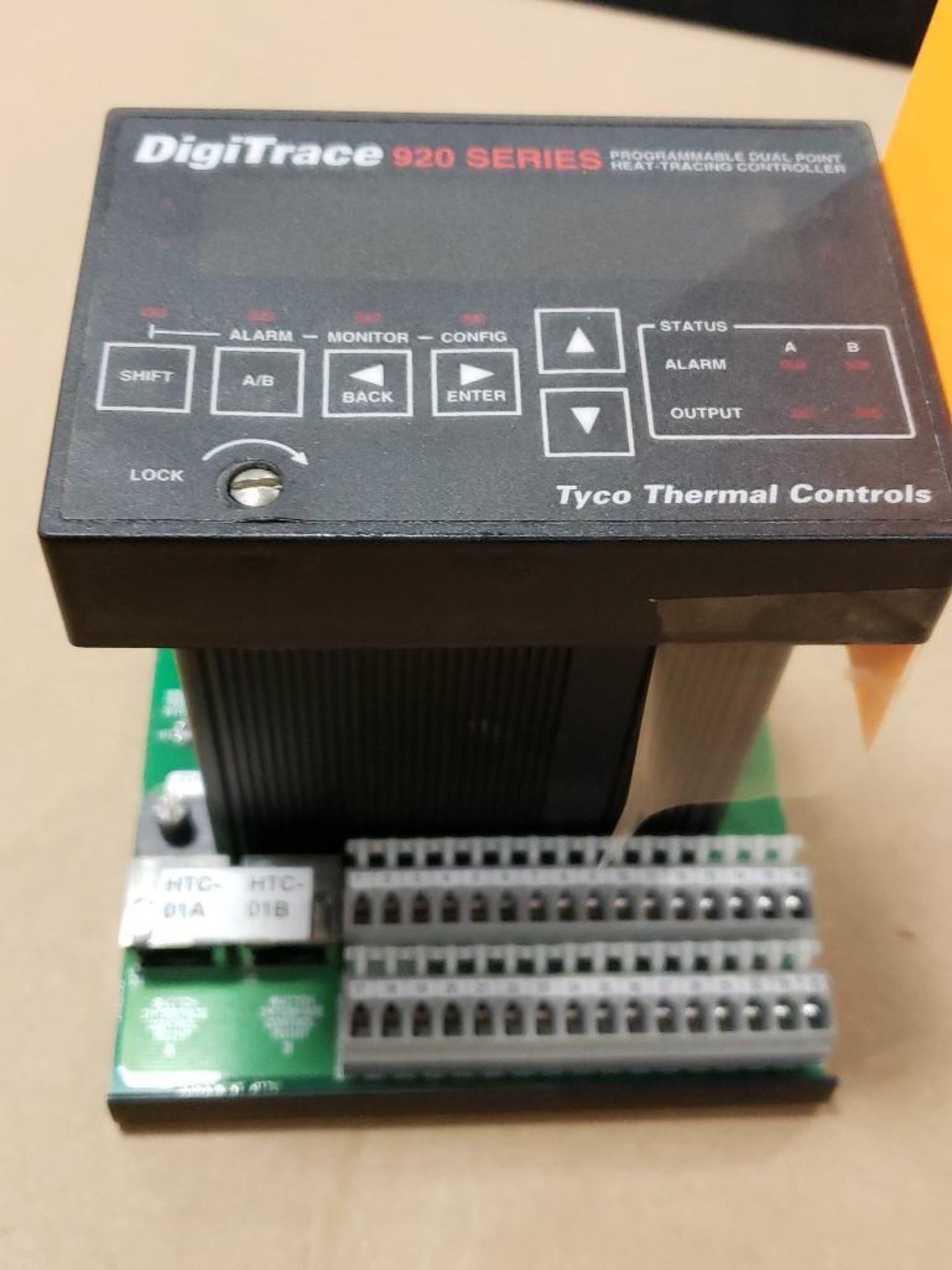 Tyco Thermal Controls 920HTC DigiTrace 920 series programmable dual point heat-tracing controller. - Image 6 of 6