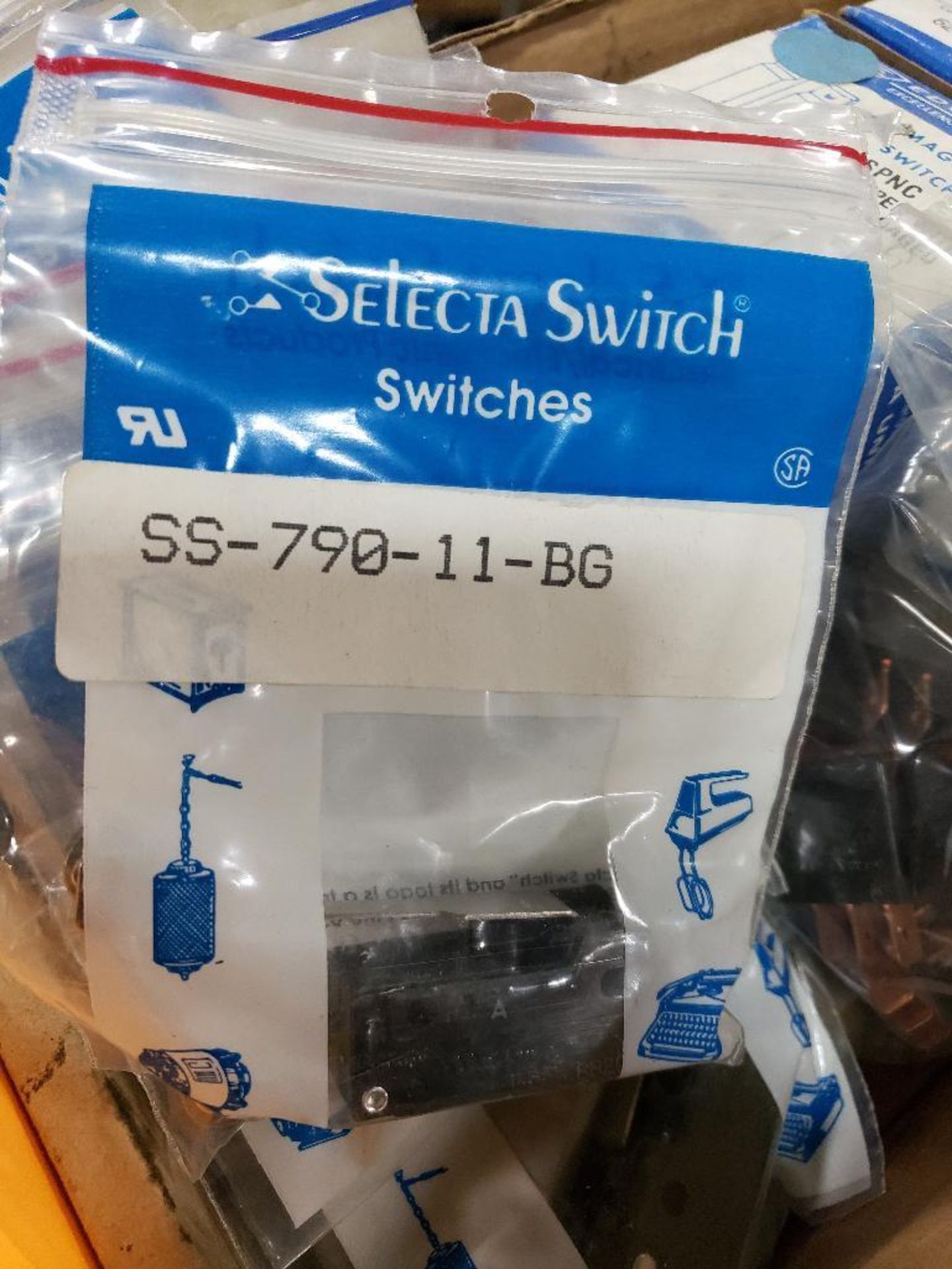 Assorted electrical. Edwards, Sylvania, Selecta Switch. - Image 4 of 5