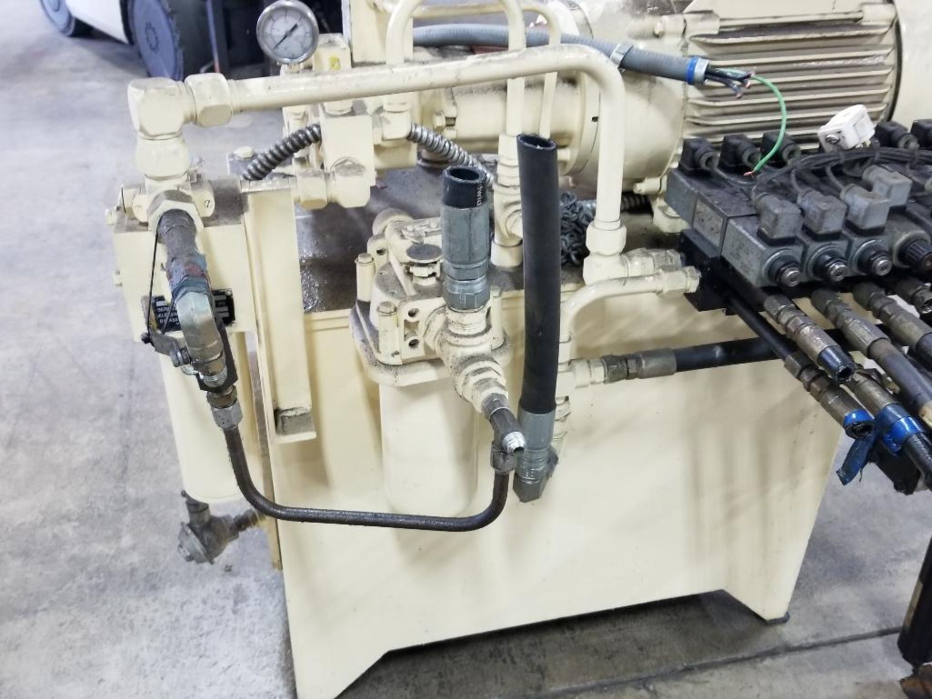 20hp hydraulic powerpack. Continental Hydraulics Polypac Systems Center 9500140. 55-Gallon. - Image 12 of 16