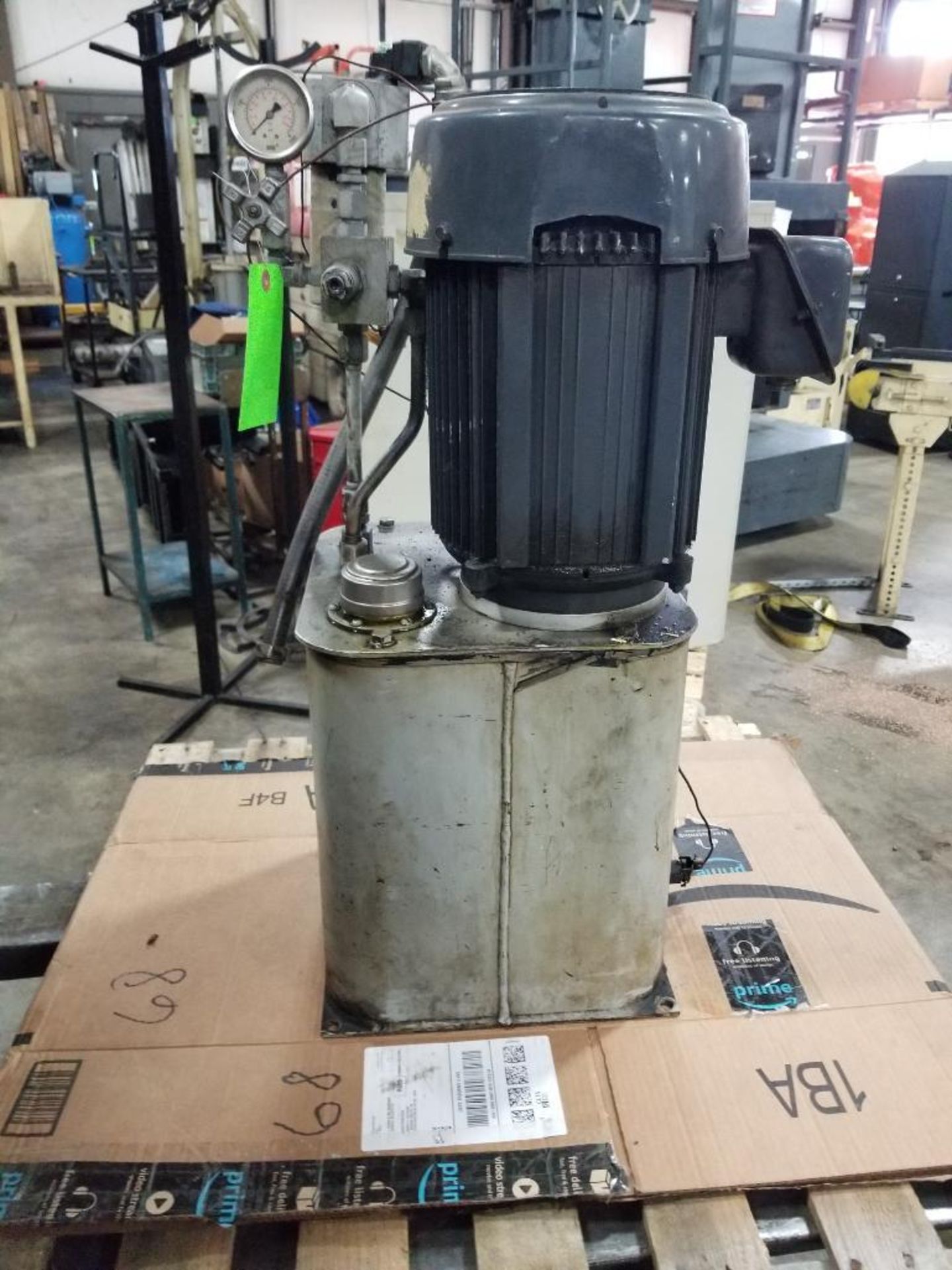 5hp Barker 96-A-173 hydraulic power pack. 3 phase 460v.