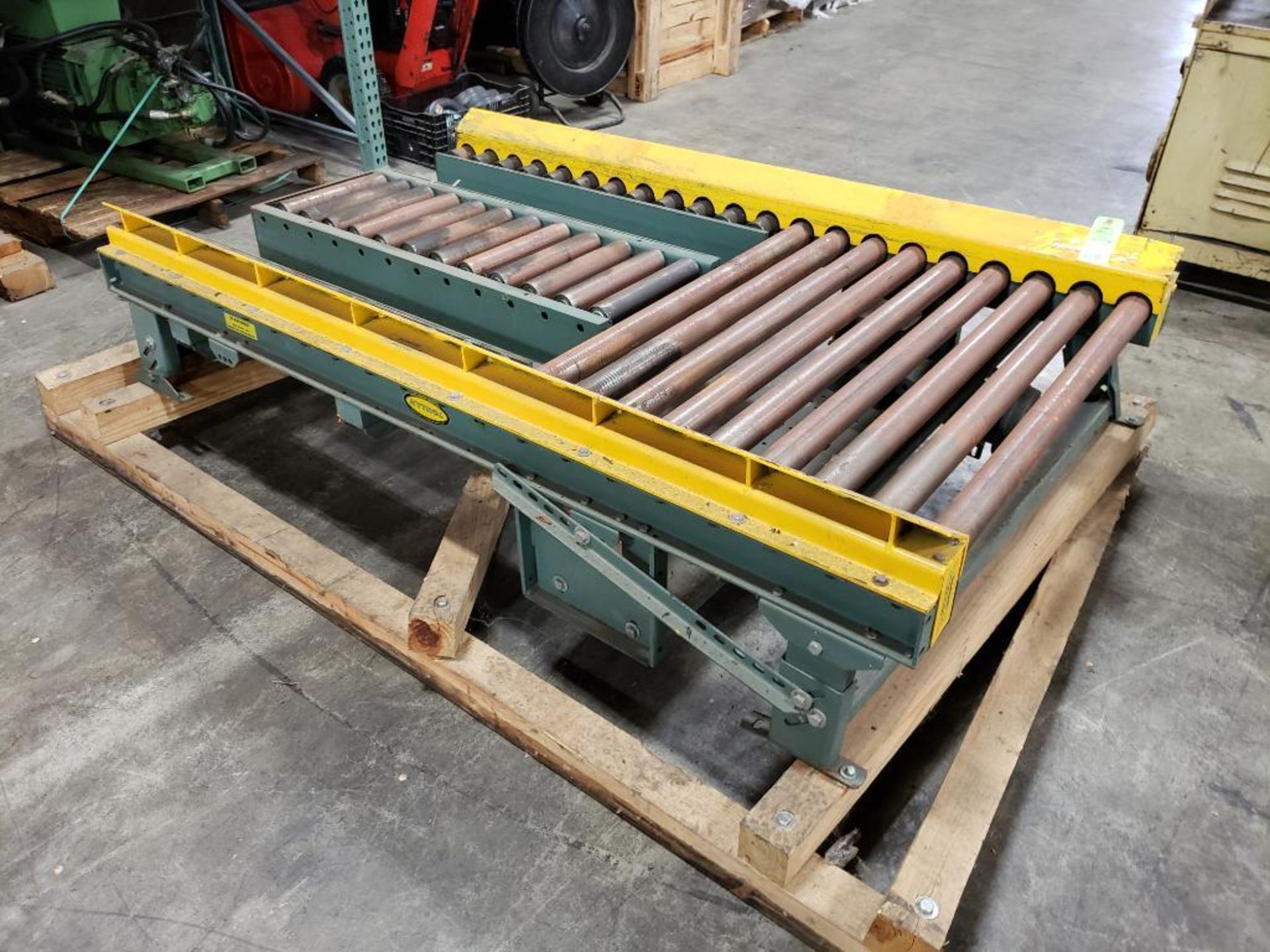 Hytrol Conveyor company 25-CRR roller table. 7FT x 4.5FT.