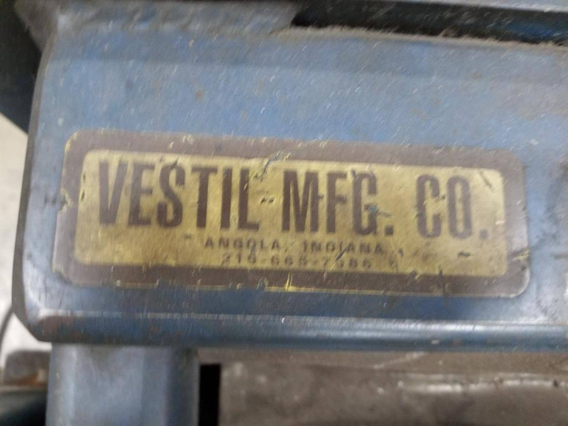 Vestil Mfg Co. lift / tilt material cart. 38x64x39. - Image 4 of 7