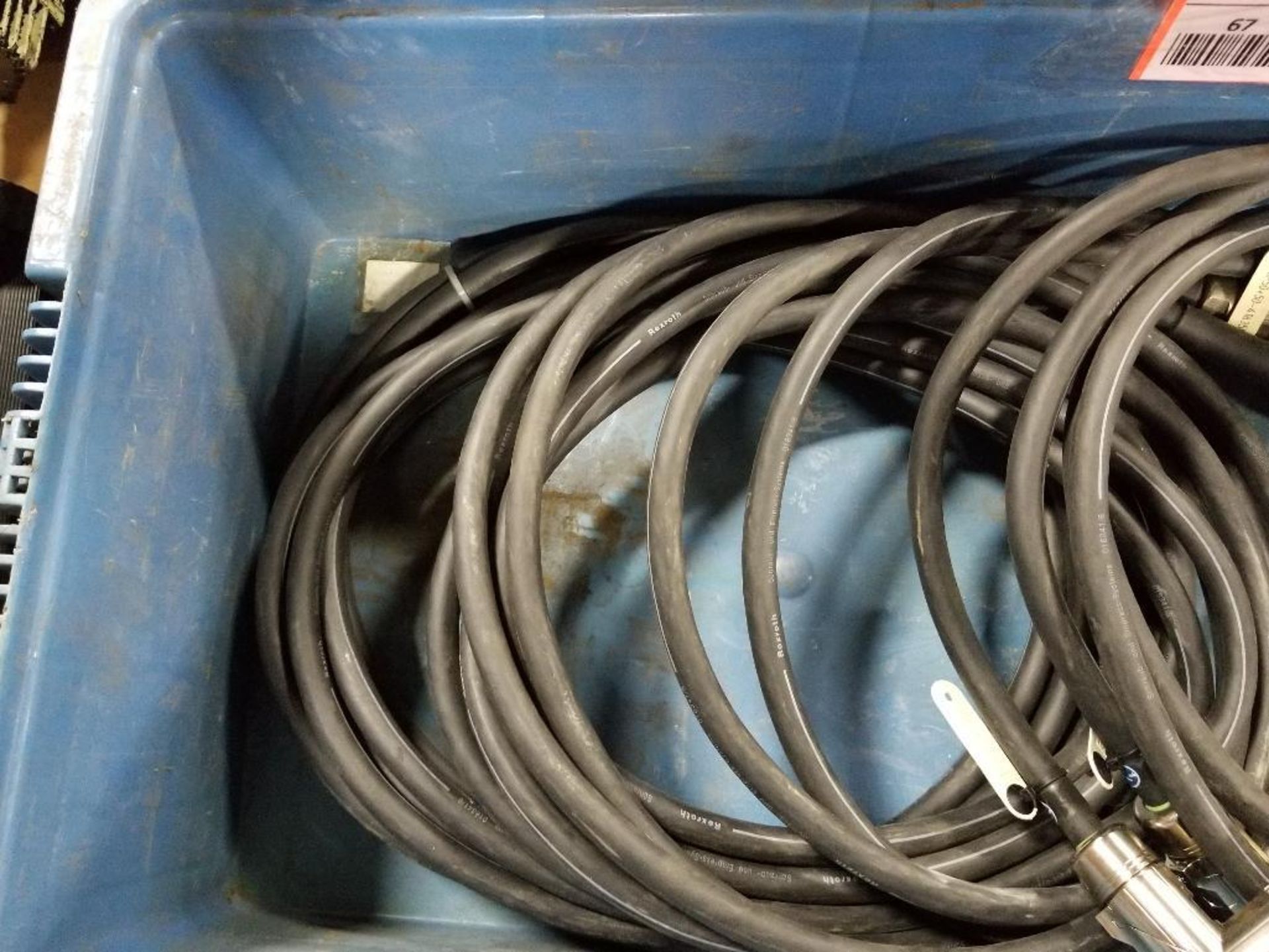 Assorted connection cords.