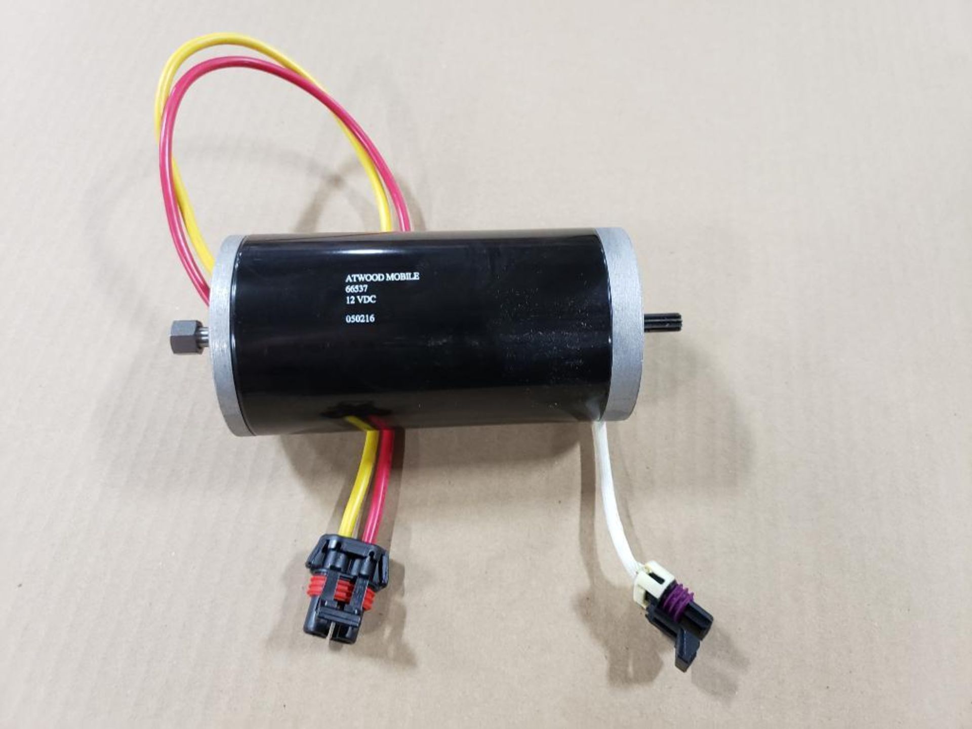 Qty 18 - Chiaphua components PM30R-60F-1004. Atwood Mobile 66537 12VDC Motors. New in box. - Image 3 of 5