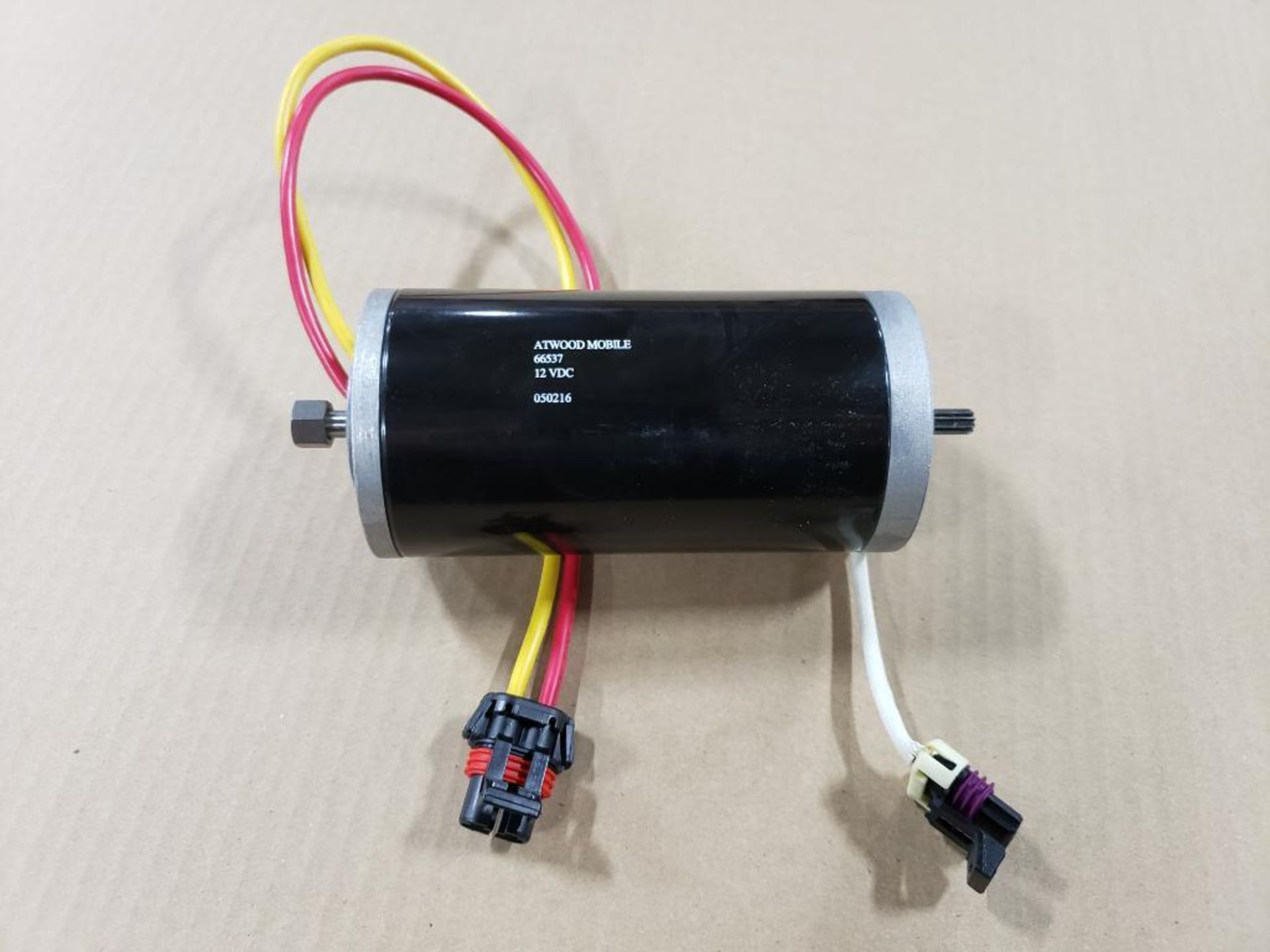 Qty 18 - Chiaphua components PM30R-60F-1004. Atwood Mobile 66537 12VDC Motors. New in box. - Image 3 of 5