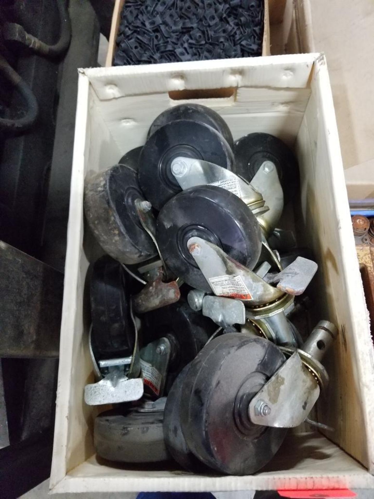 Assortment of roller wheels. - Image 2 of 6