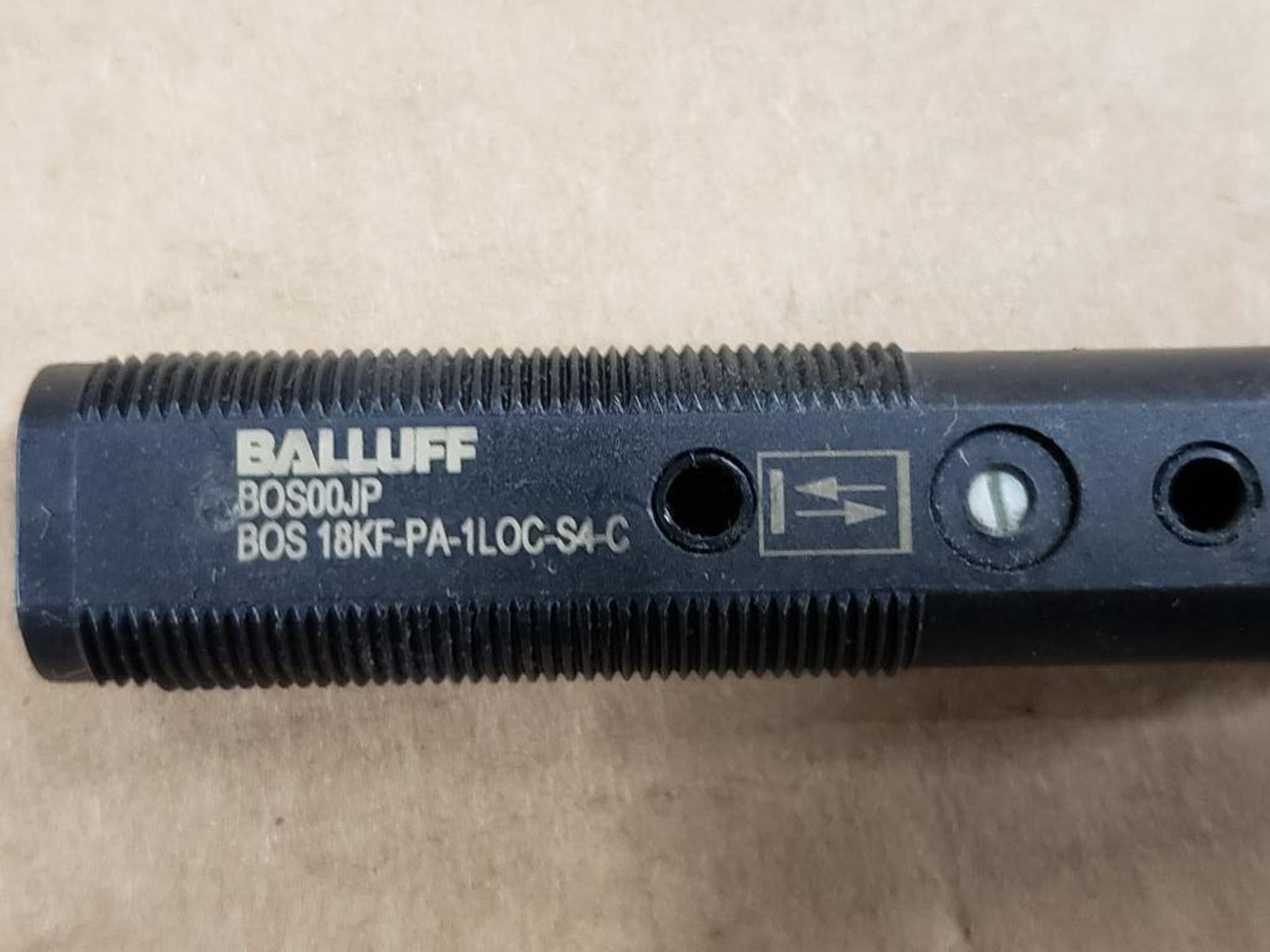 Qty 3 - Balluff sensors. BOS00JP. BOS 18KF-PA-1L0C-S4-C. - Image 2 of 8