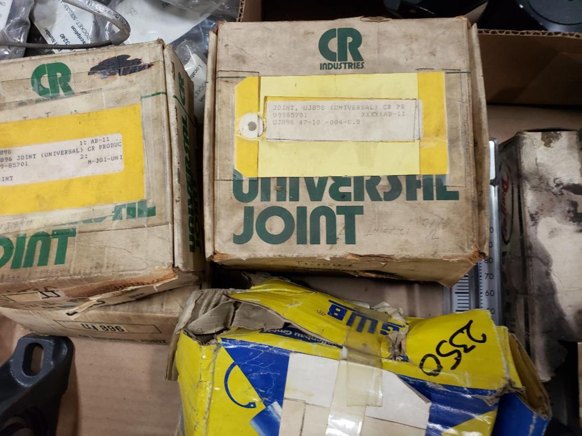 Pallet of assorted parts. CR universal joints, SKF, Rockwell, Star, TB Woods. - Image 7 of 13