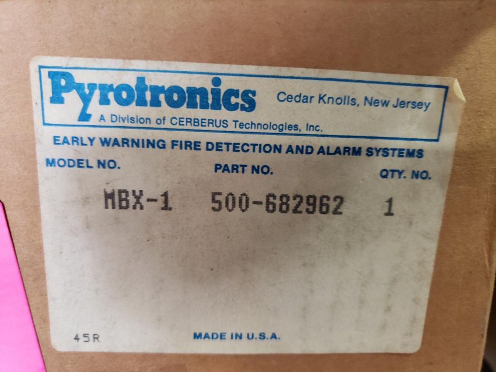 Pyrotronics MBX-1 500-682962 rack. New in box. - Image 2 of 3