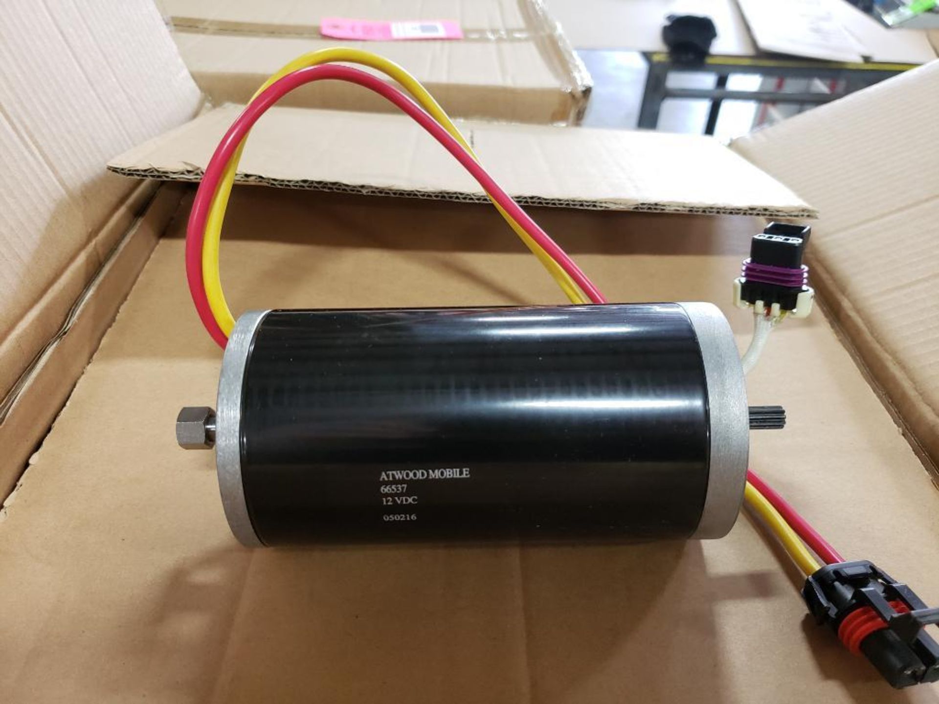 Qty 18 - Chiaphua components PM30R-60F-1004. Atwood Mobile 66537 12VDC Motors. New in box. - Image 3 of 4