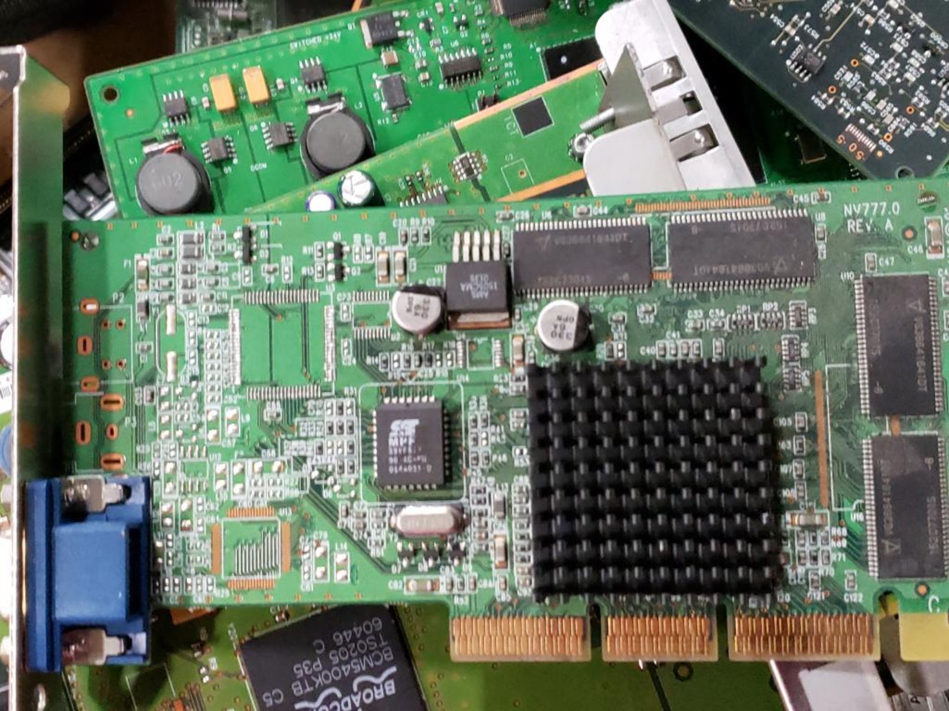 Assorted HP computer boards. - Image 12 of 14