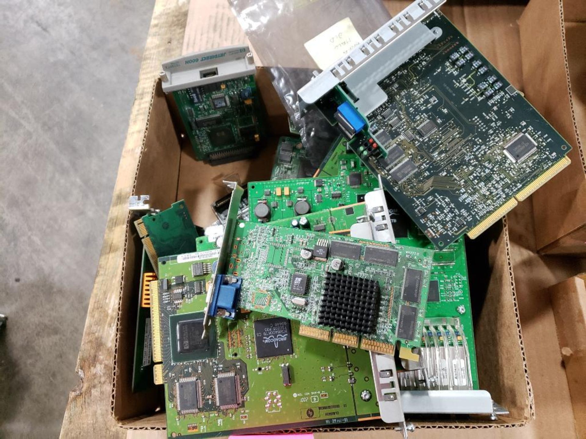 Assorted HP computer boards. - Image 13 of 14