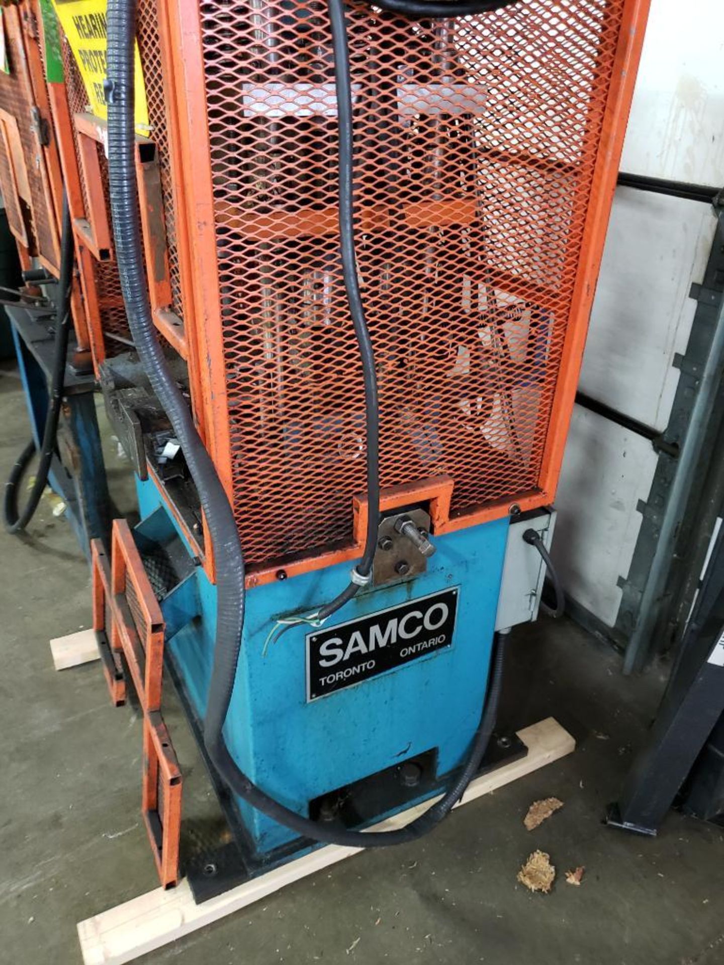 Samco pneumatic press. - Image 6 of 9