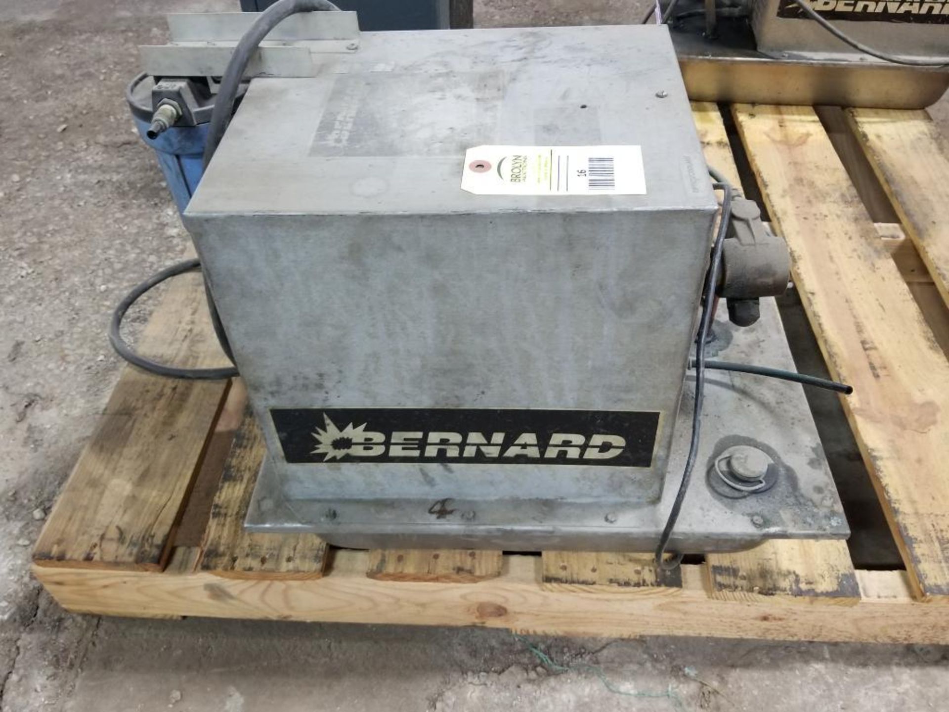 Bernard 3500SS welding chiller. 115V, 1PH, 3-Gallon Capacity. - Image 3 of 5