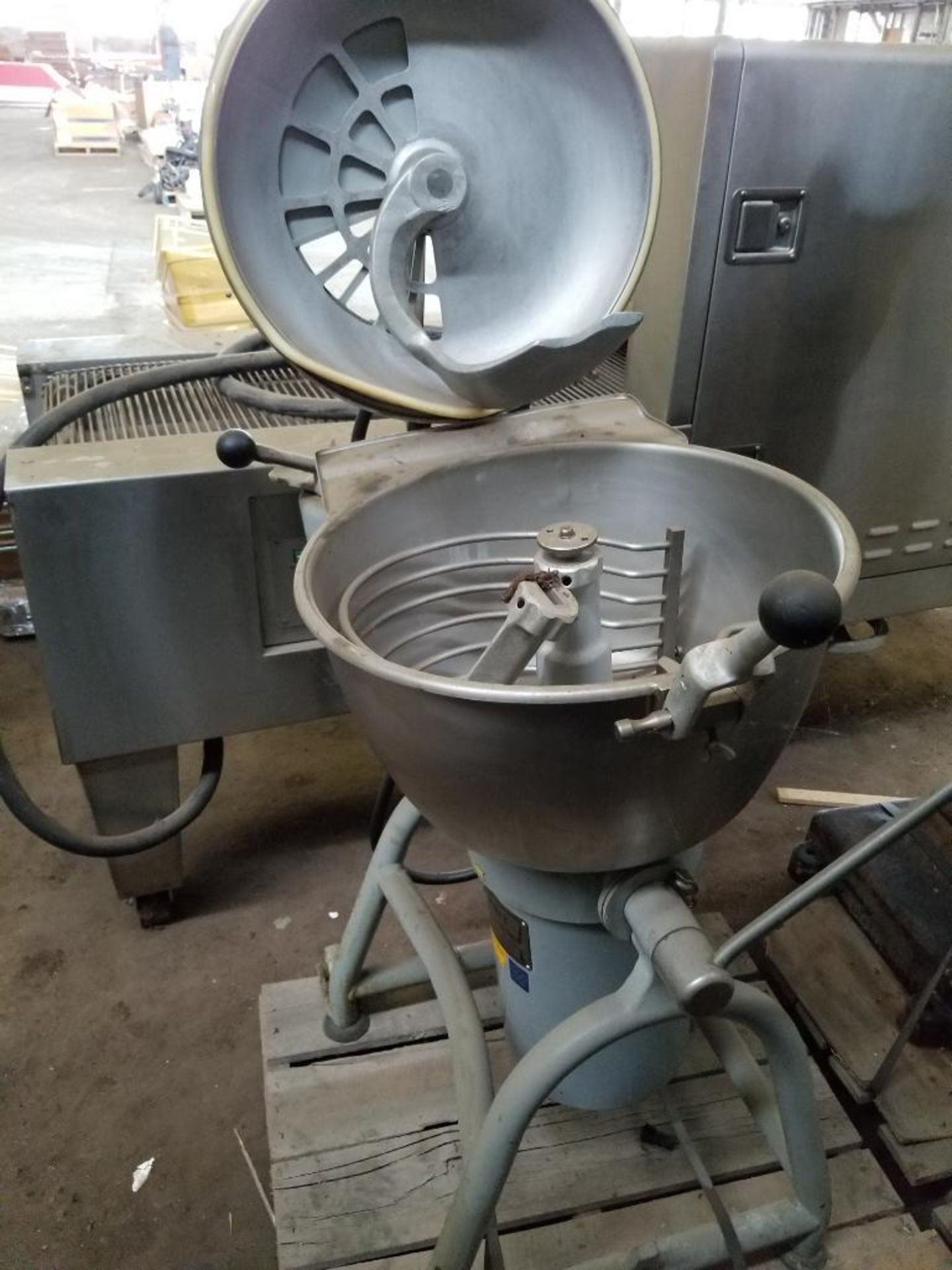 Hobart VCM40 vertical cutter mixer. 440V, 3PH. - Image 5 of 8