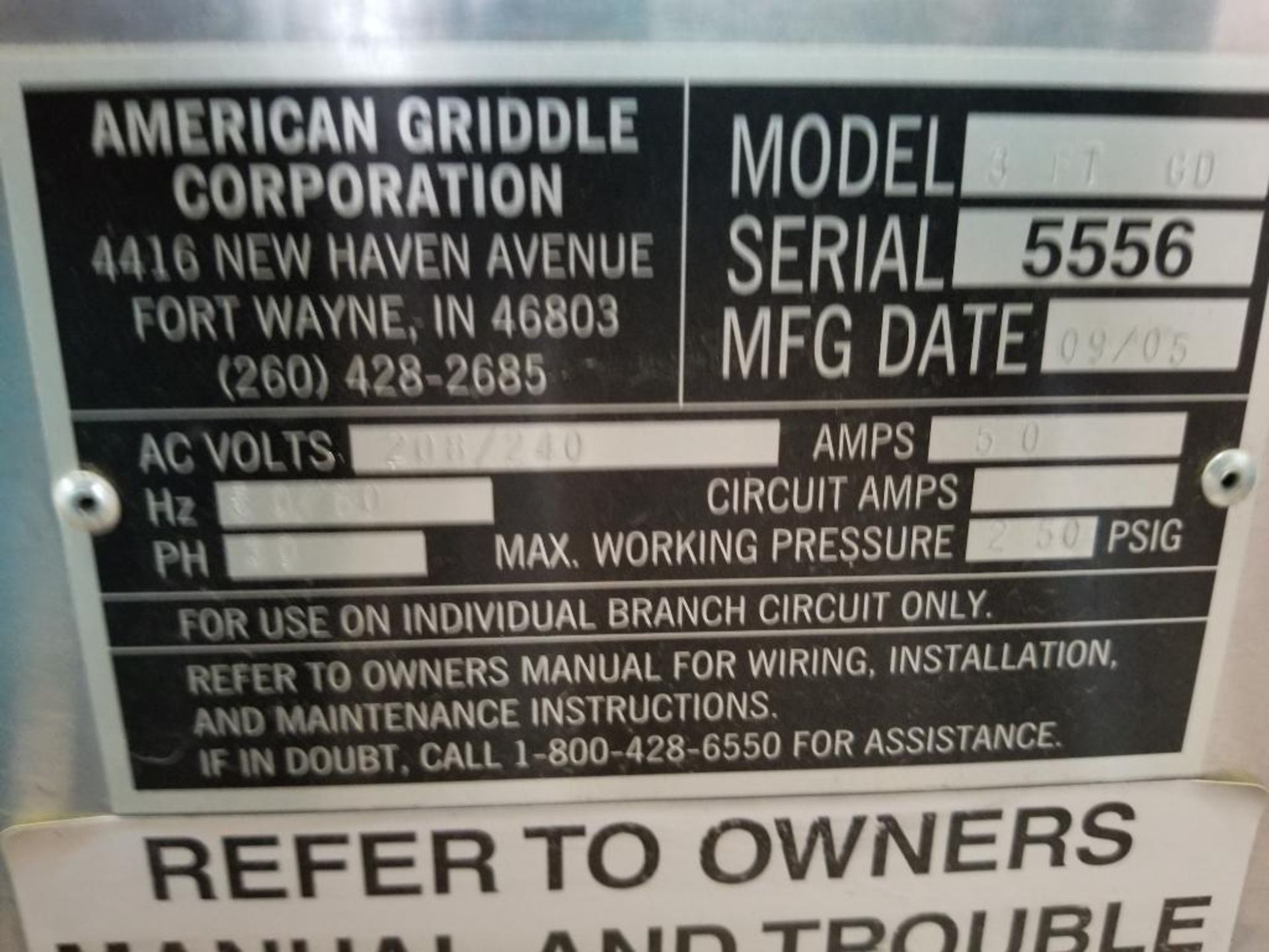 Market Forge Industries INC. 2600-HPE oven. 208V, 11kW, 3PH. American Griddle Corp. 3TT-GD griddle. - Image 11 of 14