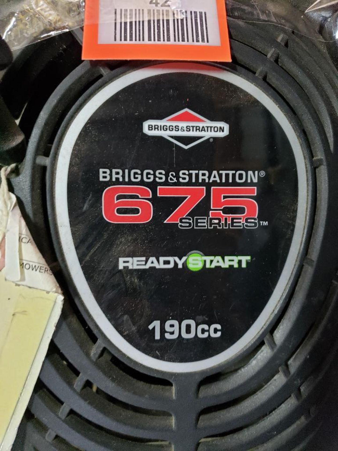 190cc Briggs and Stratton 675 series ready start engine. Appears to be new old stock. - Image 4 of 5