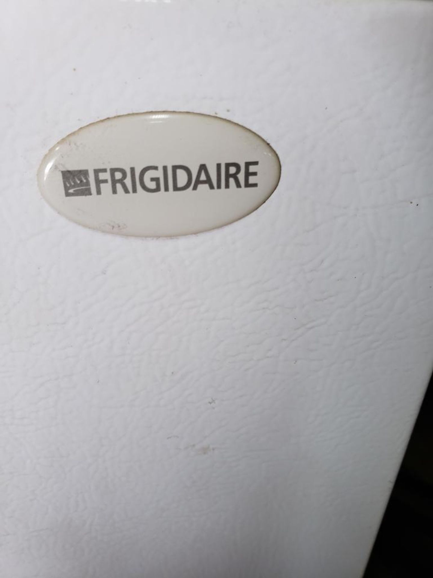 Frigidaire refrigerator/freezer. - Image 2 of 2