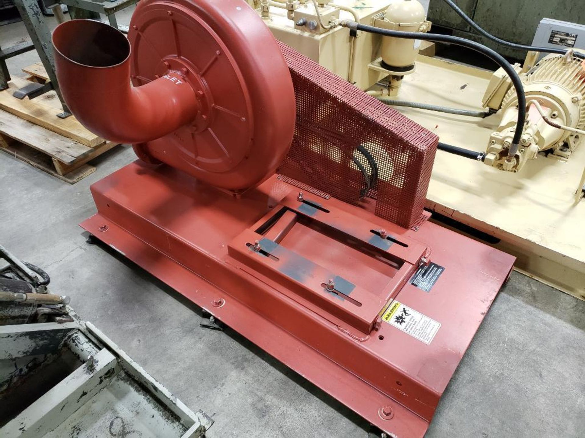 Invincible Airflow Sytems blower. Model HPT-6400. (motor not included) Appears unused. - Image 8 of 8