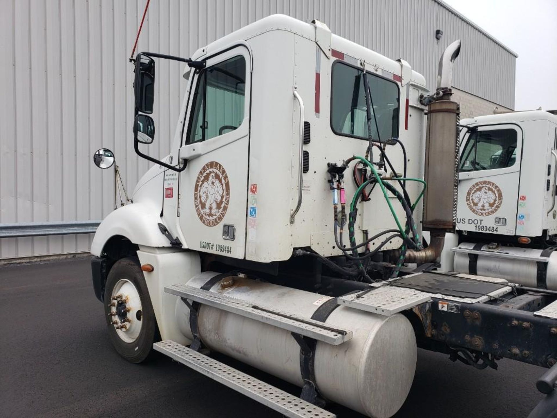 2006 Freightliner Columbia 120 semi truck. VIN 1FUJA6CK16LW72151. - Image 6 of 32