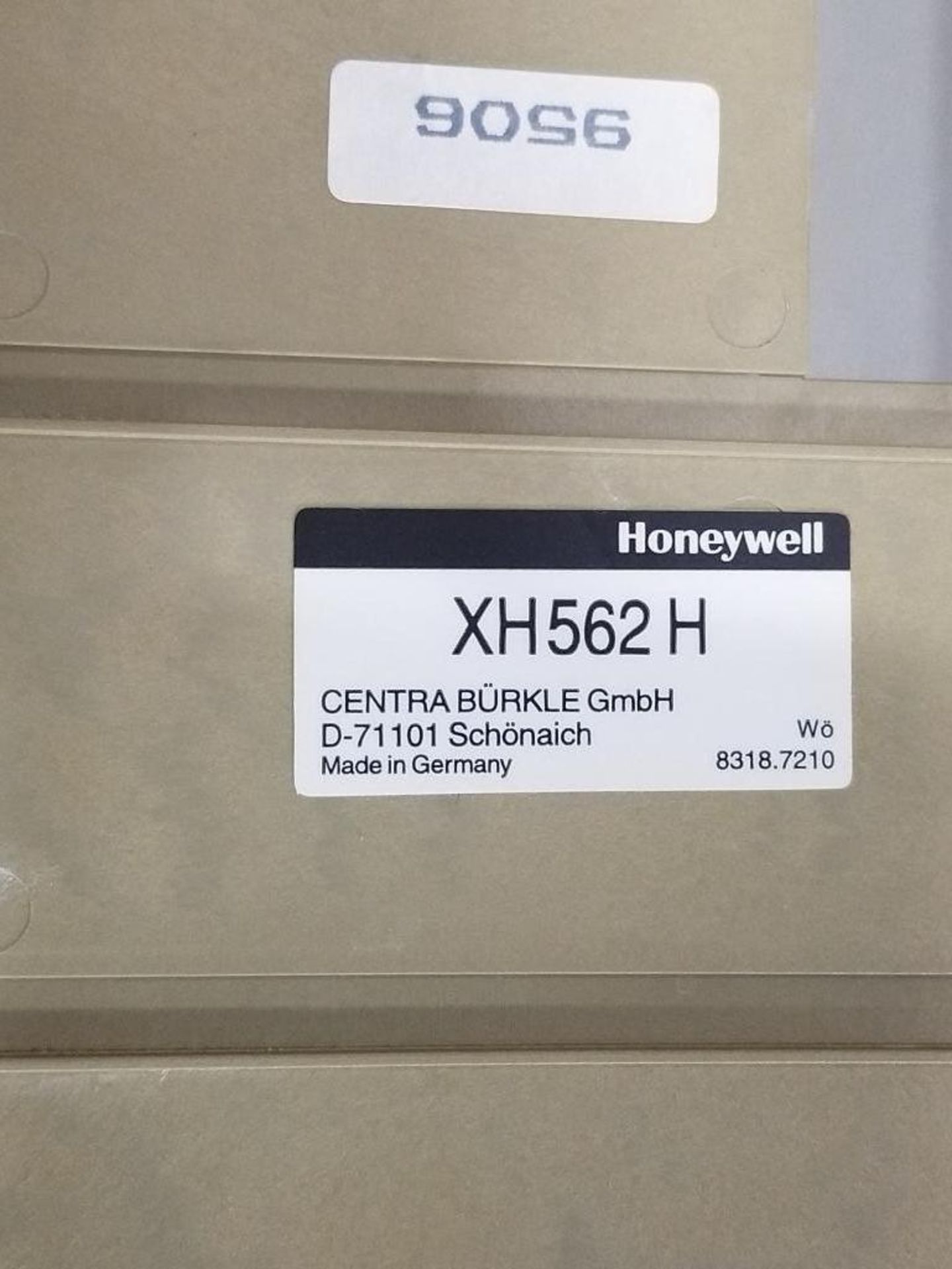 Qty 2 - Honeywell XI581-AH XL500 Terminal Display Operator Interface Panel. - Image 9 of 9