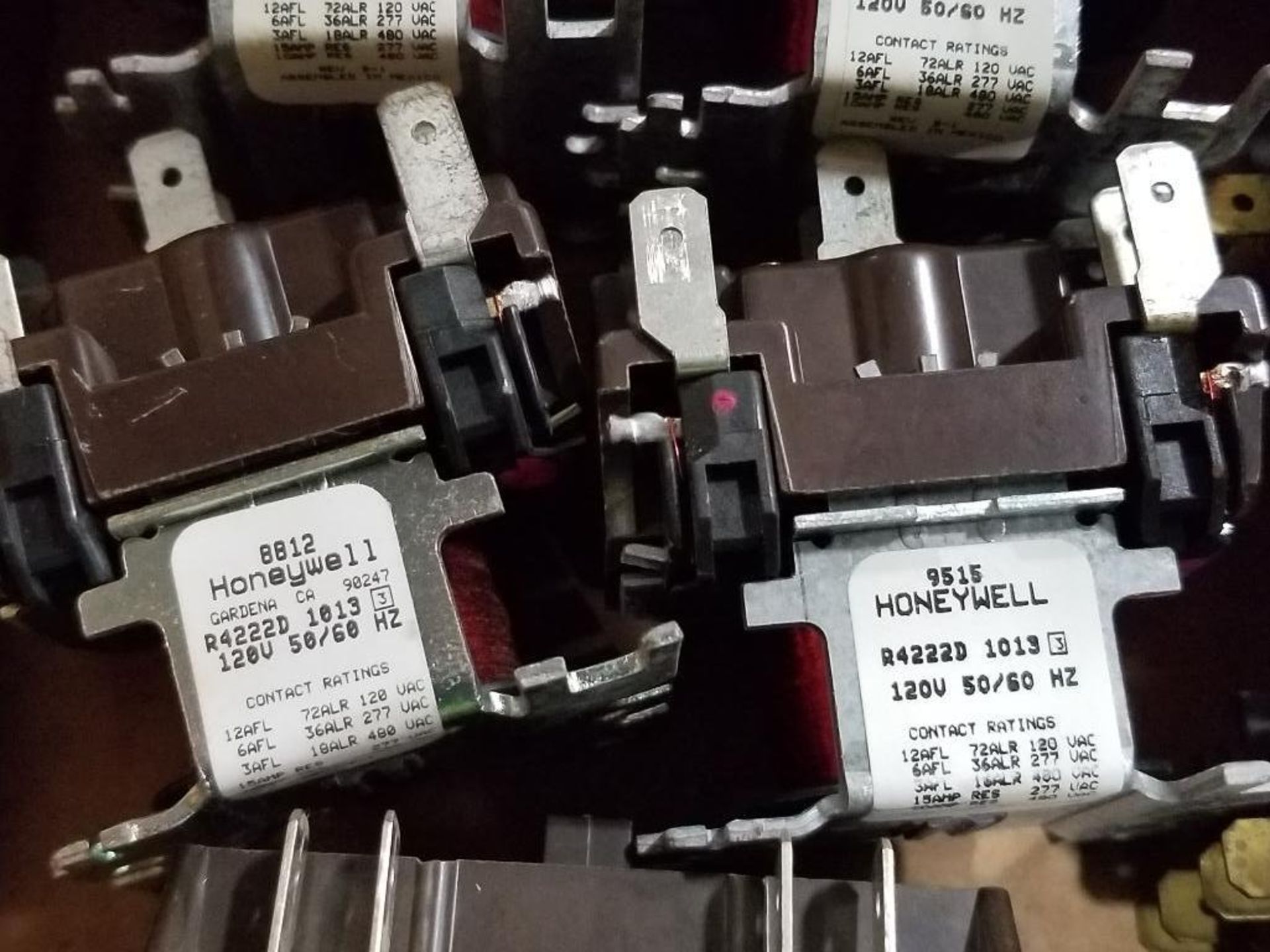 Qty 12 - Honeywell DP2030B-5003 Powerpro contactor. - Image 5 of 7