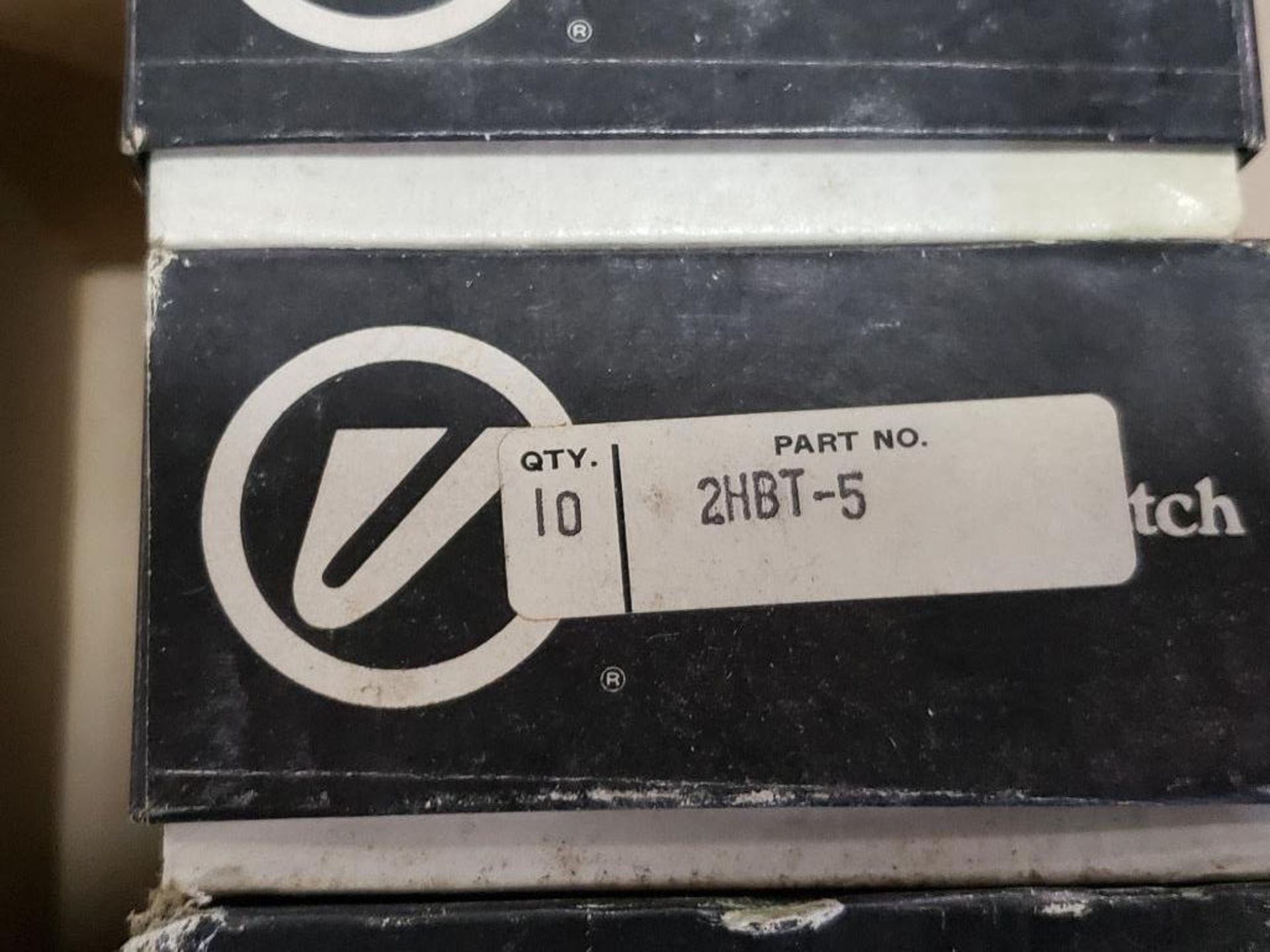 Qty 50 - Unimax Switch. 2HBT-5, 10 Count boxes. - Image 6 of 8