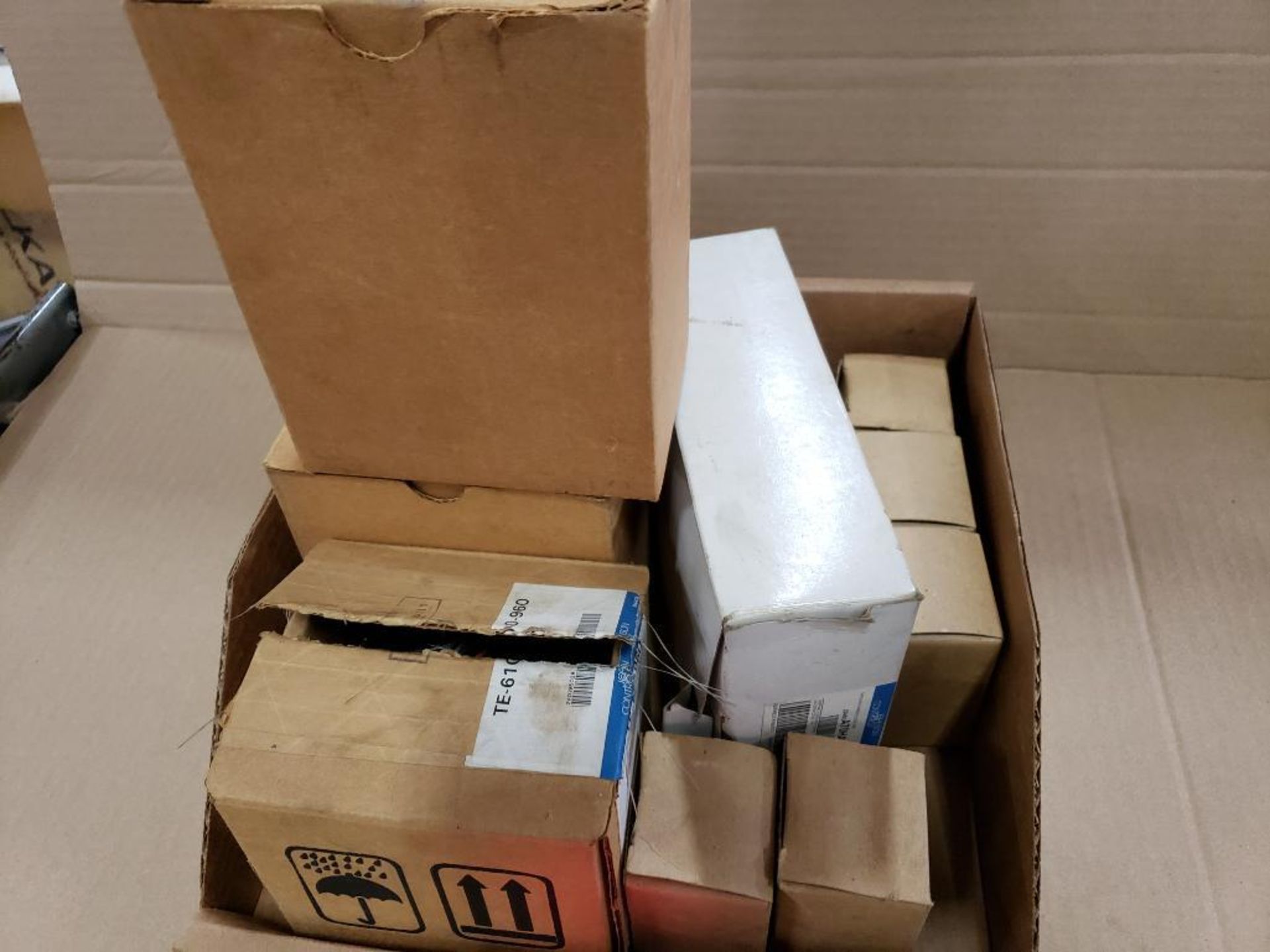 Assorted electrical. Johnson controls. New in box. - Image 6 of 6