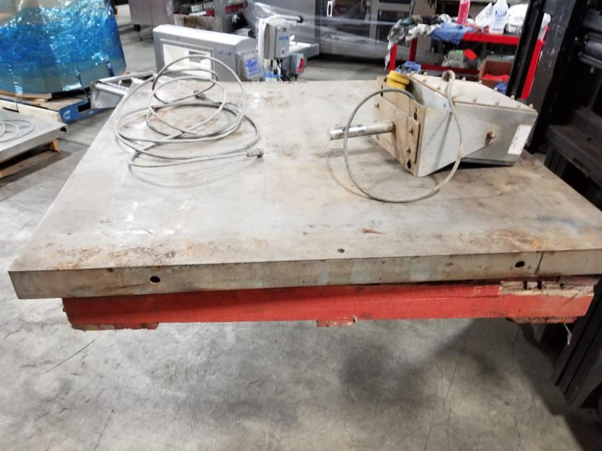 5000lb Weightronix platform scale. 48" x 48". 115v single phase. Tested and functional as pictured. - Image 7 of 11