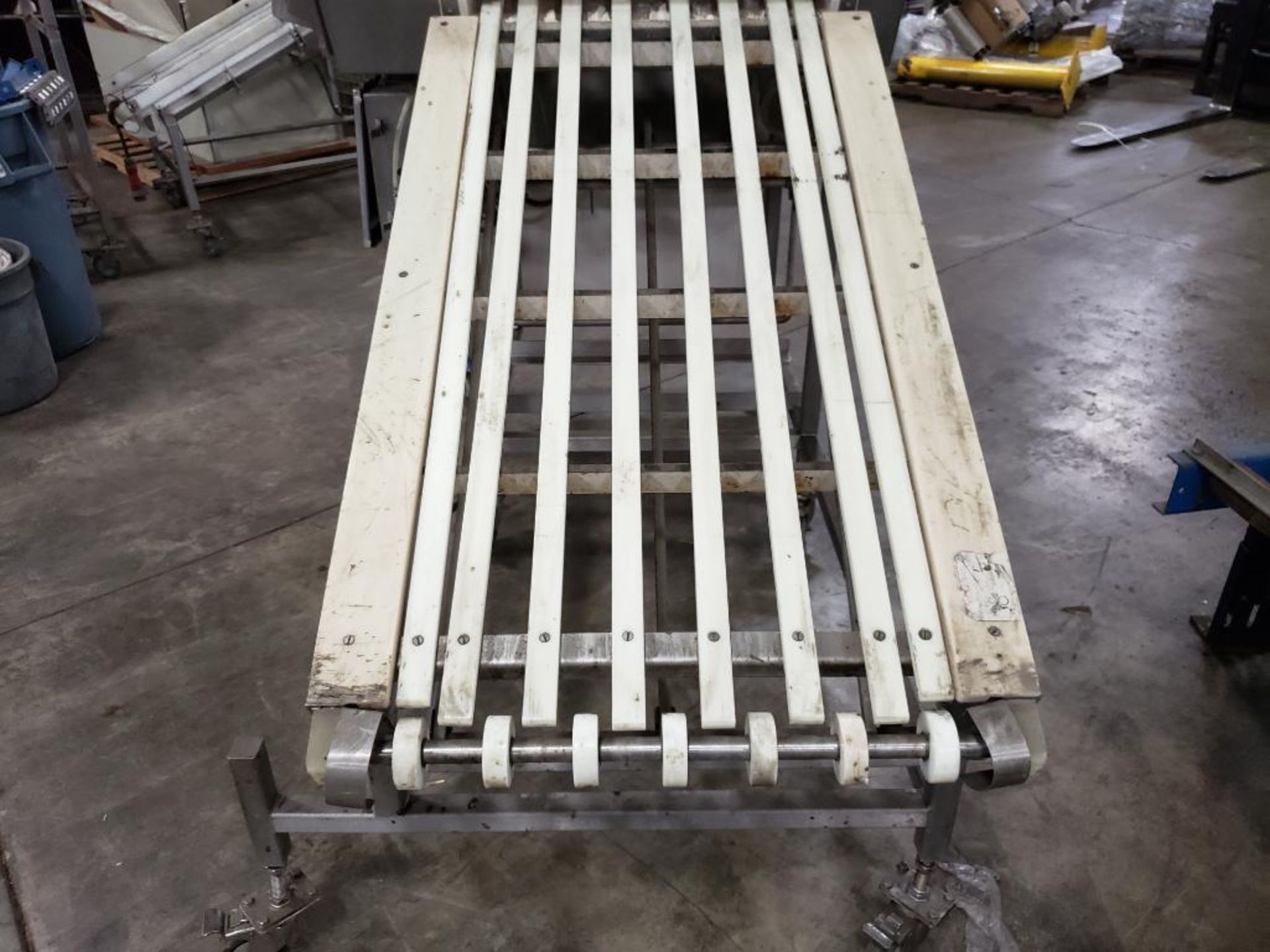 Safeline pass through metal detector with incline power conveyor. - Image 16 of 19