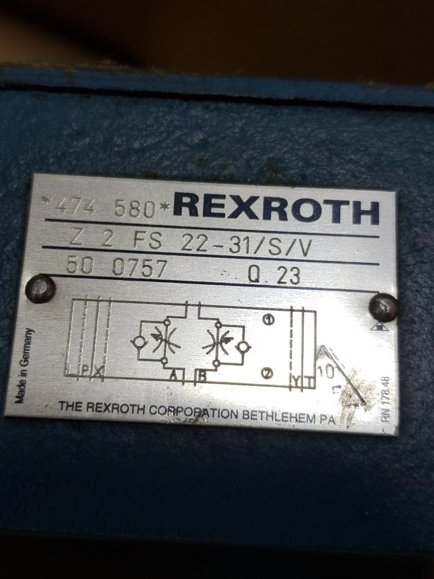 Rexroth hydraulic valve body. Part number Z2FS22-31/S/V. Appears to be new old stock. - Image 2 of 2