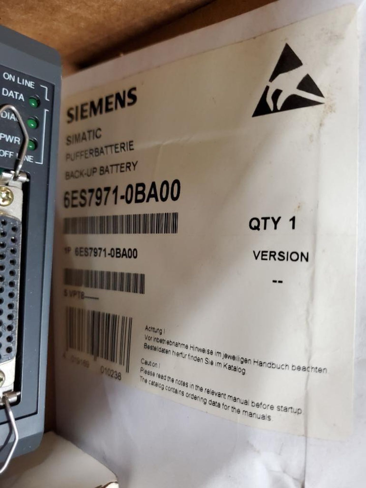 Assorted Siemens electrical. Back-Up battery, Data Comm Unit, text display modules. - Image 2 of 7