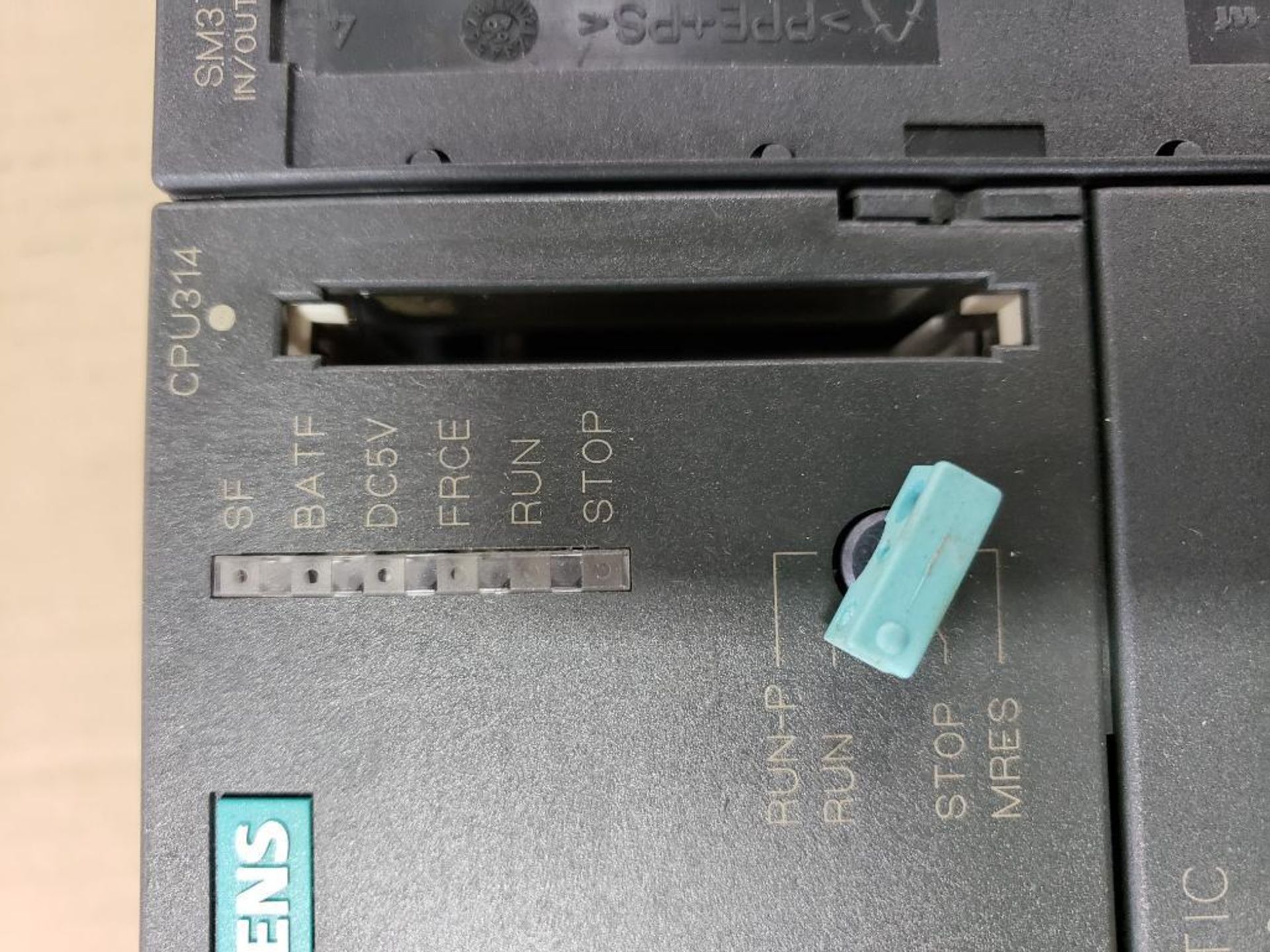 Siemens Simatic S7-300 rack. CPU314, PS307, SM374. - Image 3 of 4