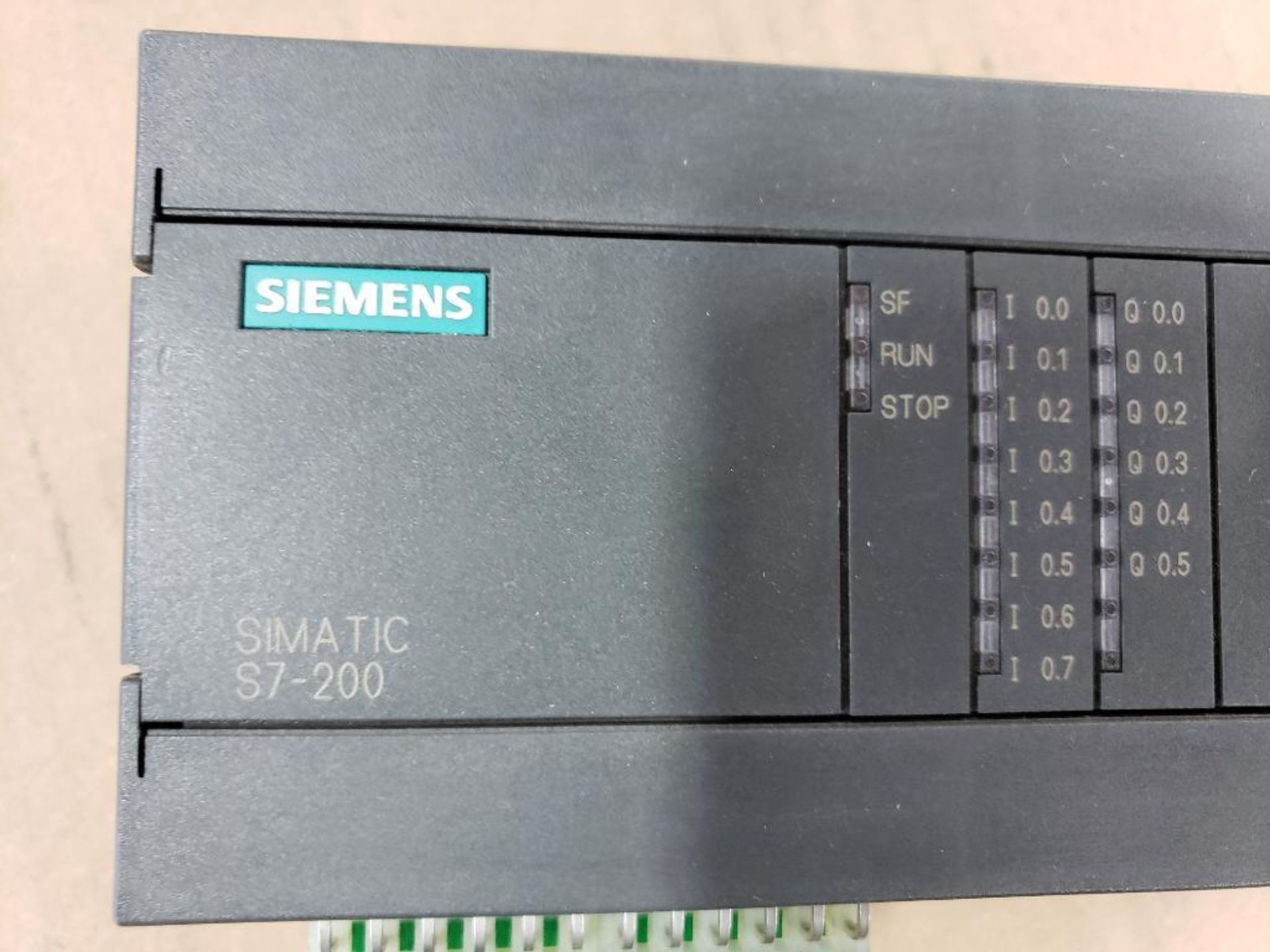 Siemens Simatic S7-200 CPU212 unit. 6ES7 212-1BA01-0XB0. - Image 2 of 4
