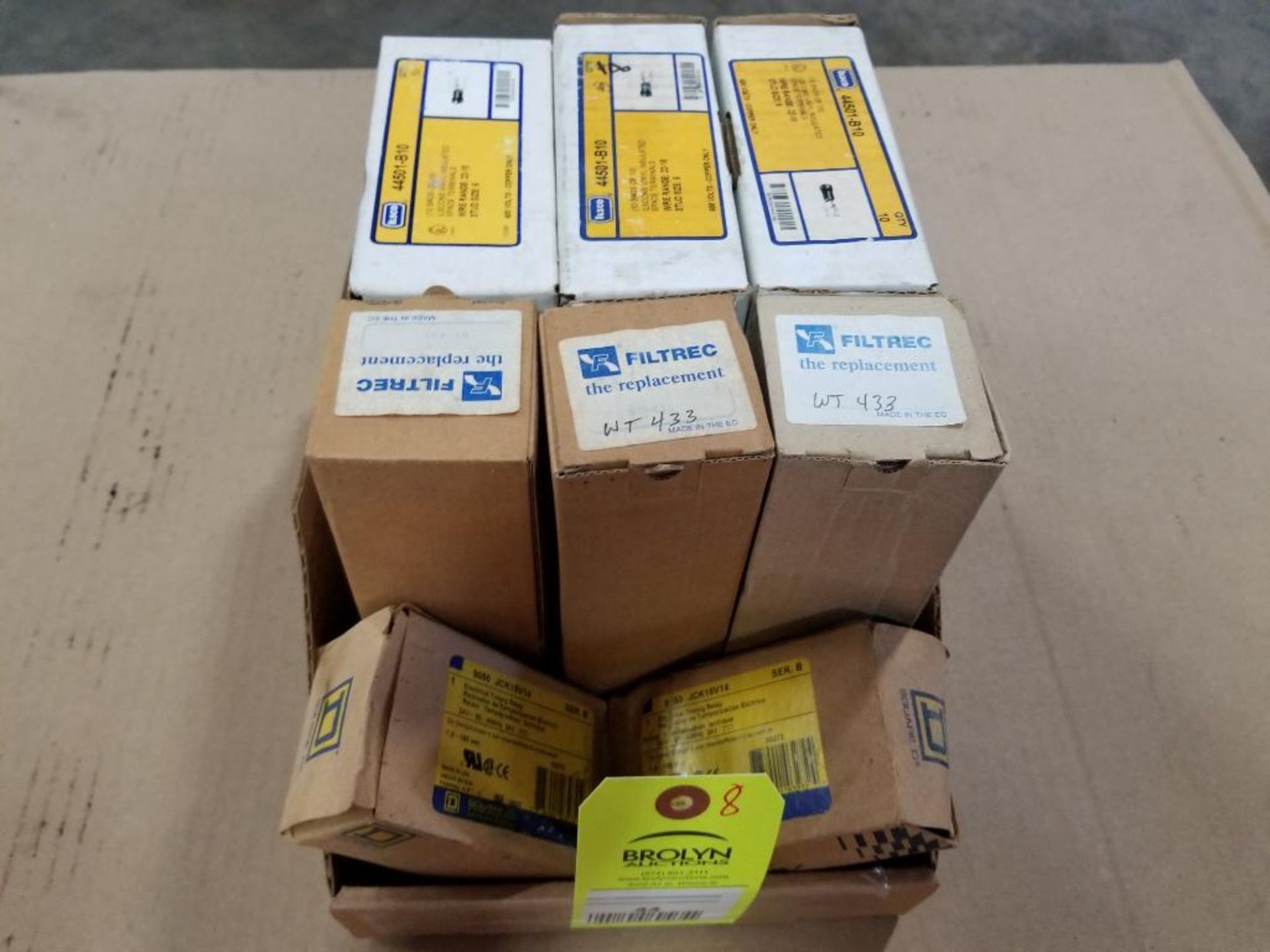 Assorted parts. Ilsco 44501-B10, Filtrec WT433, Square-D JCK15V14 relay. New in box.