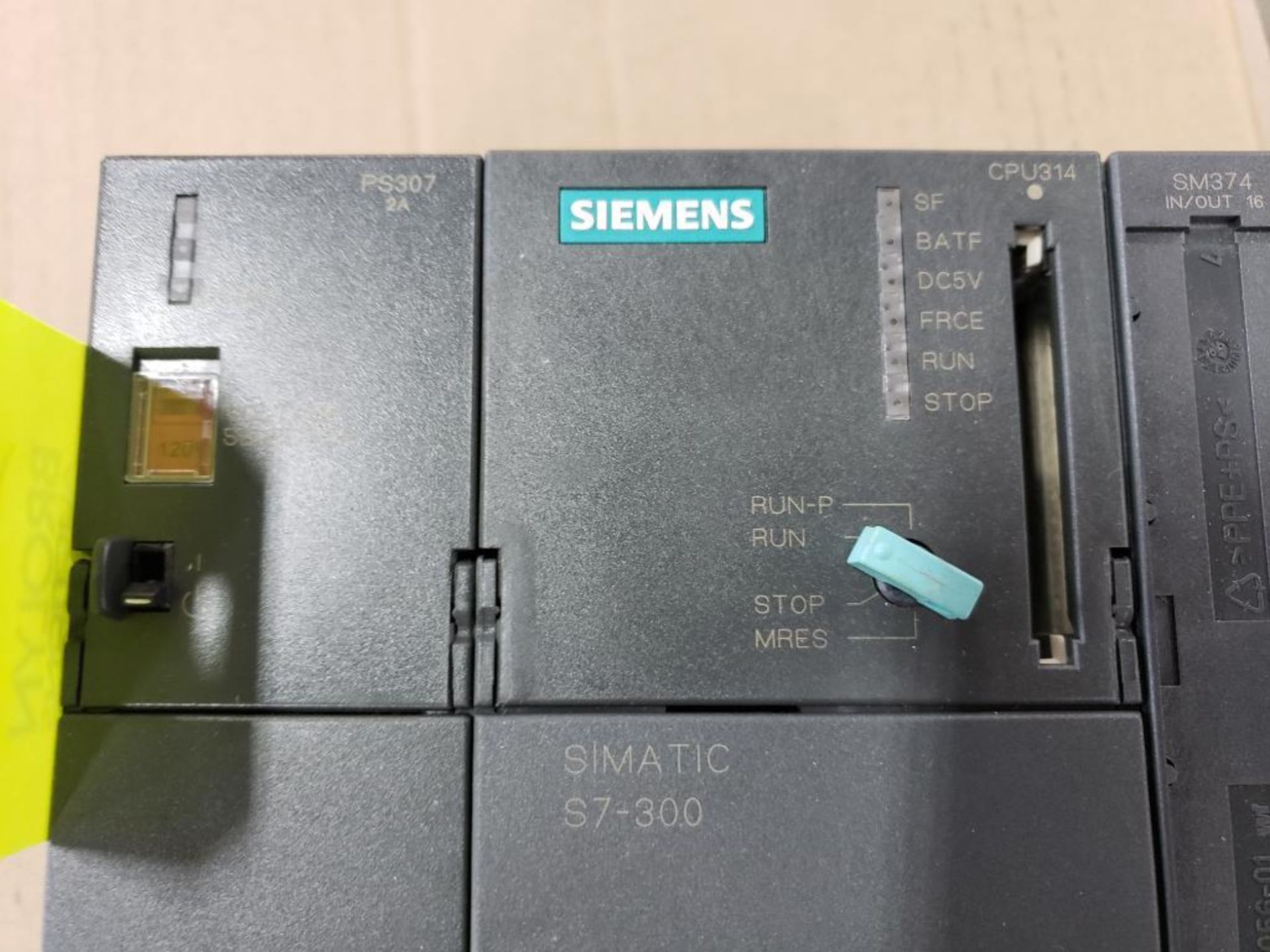 Siemens Simatic S7-300 rack. CPU314, PS307, SM374. - Image 2 of 4