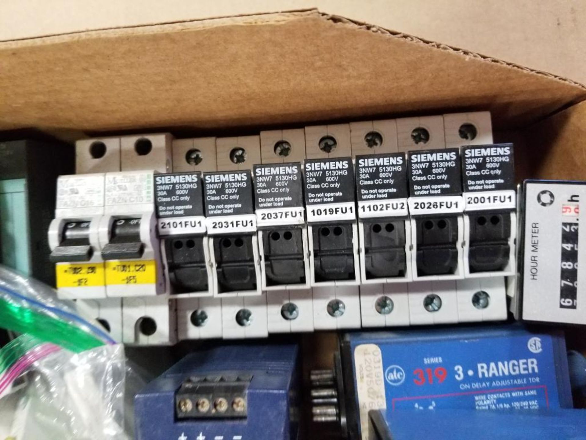 Assorted electrical contactor, breakers, relay. BTR, Siemens, ATC, ect. - Image 4 of 10