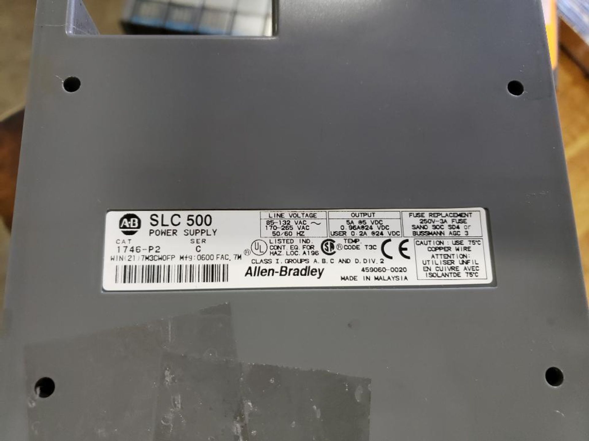 Allen Bradley SLC 5/04 Keyed CPU and controller 10-slot rack with power supply. - Image 4 of 4