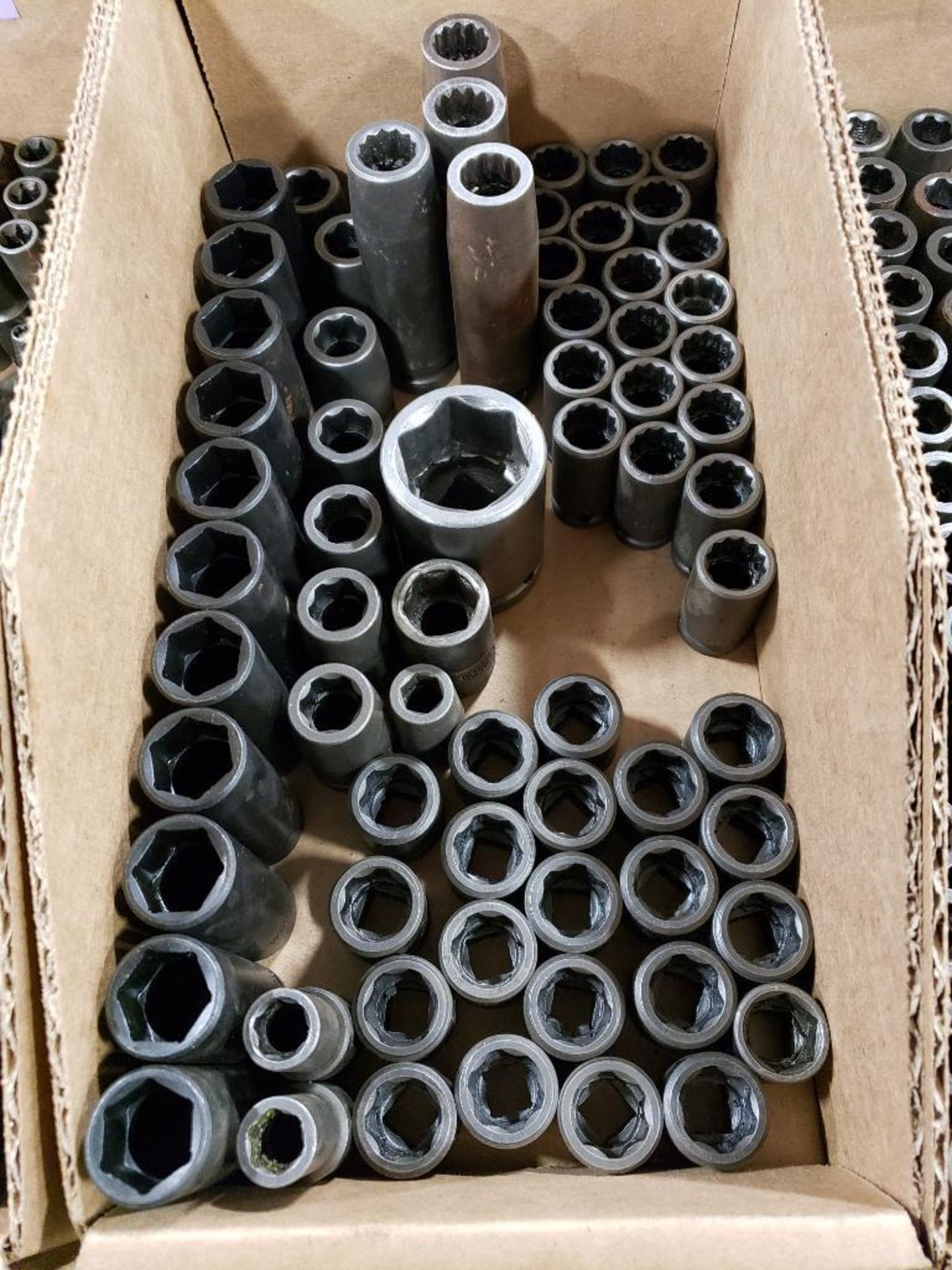 Large Qty of assorted APEX standard socket. 3/8" and 1/2" drive. - Image 2 of 3