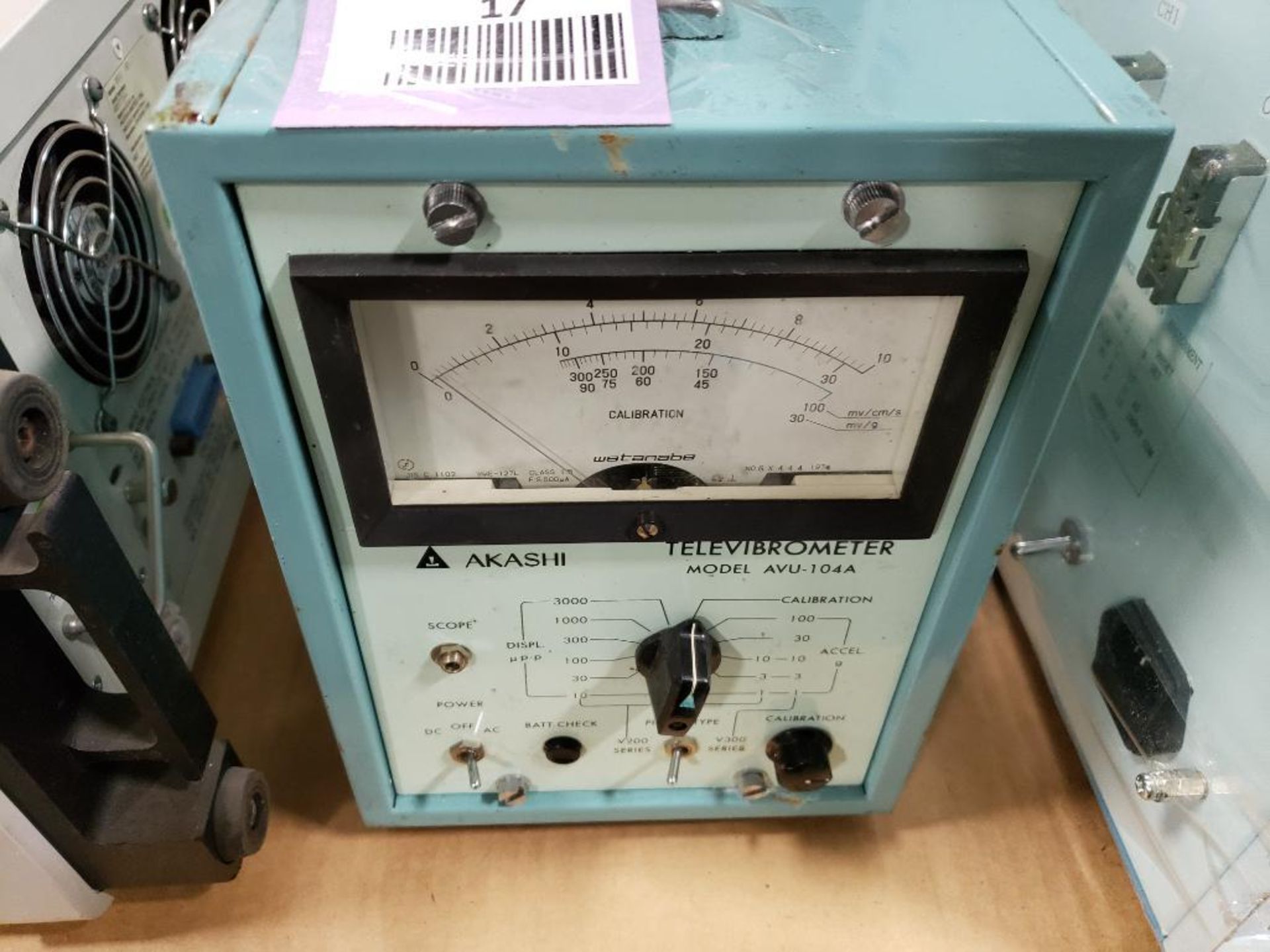 Akashi Televibrometer AVU-104A.